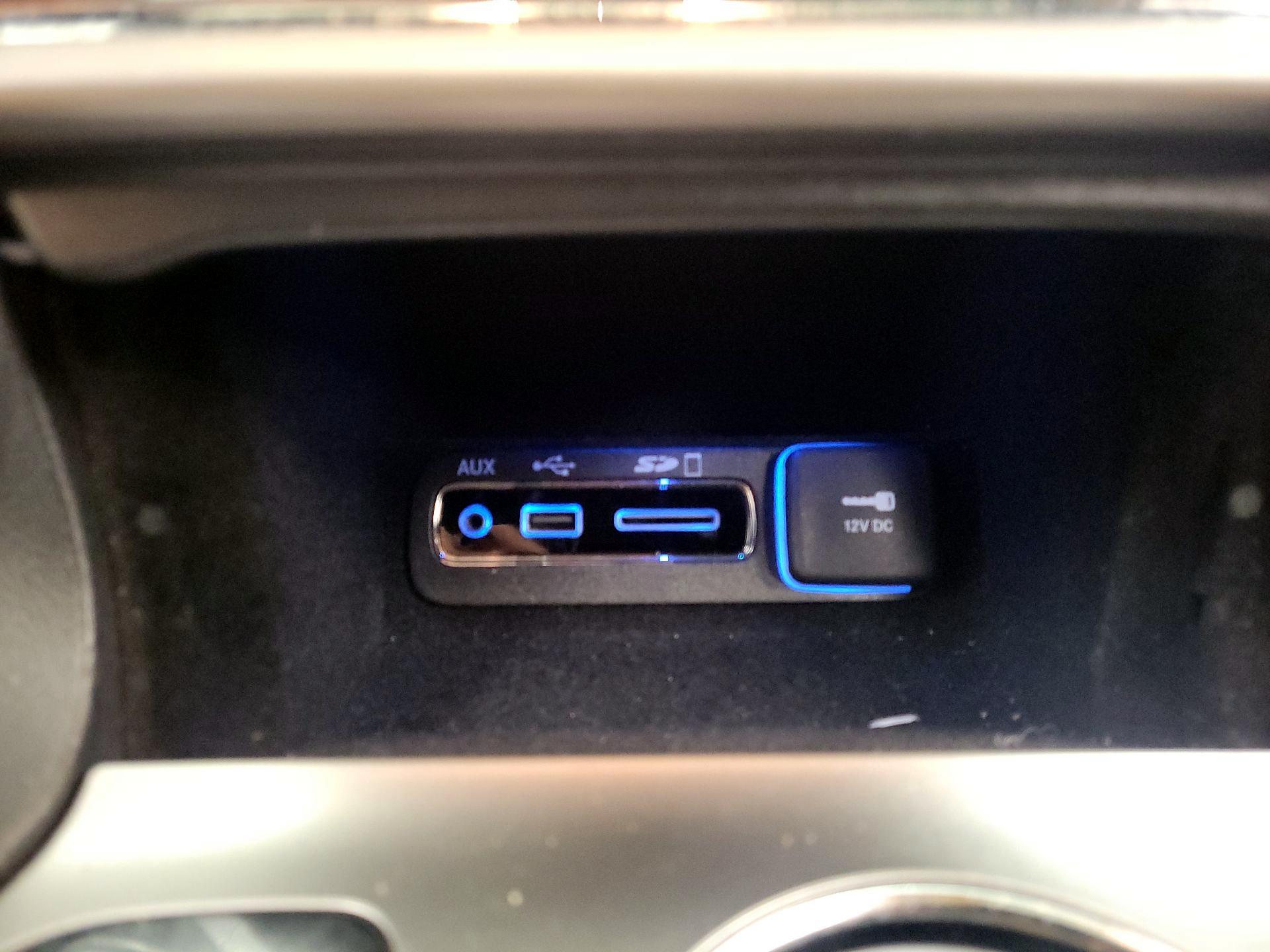 Thumbnail: 2017 Jeep Grand Cherokee - 18