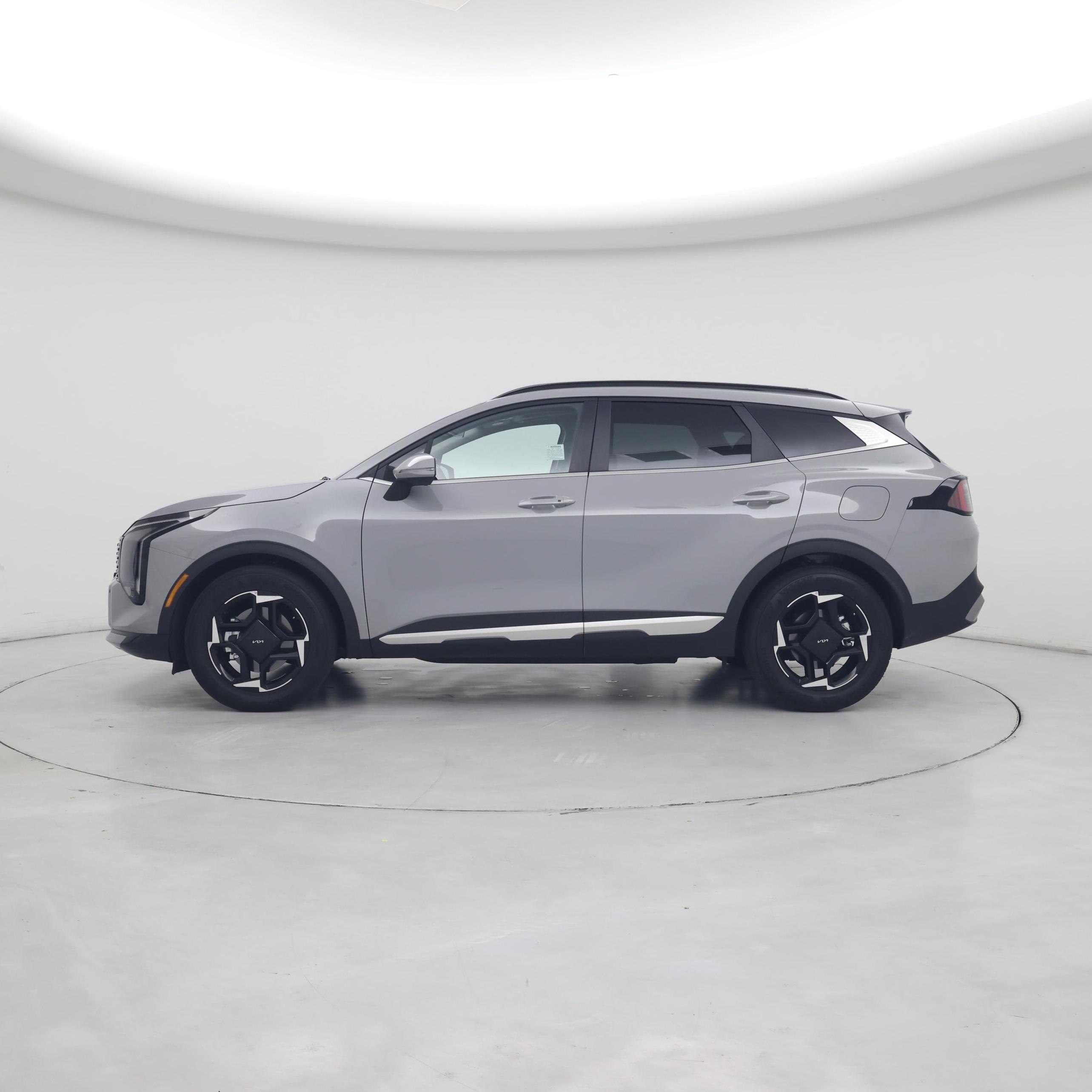 Thumbnail: 2026 Kia Sportage - 3