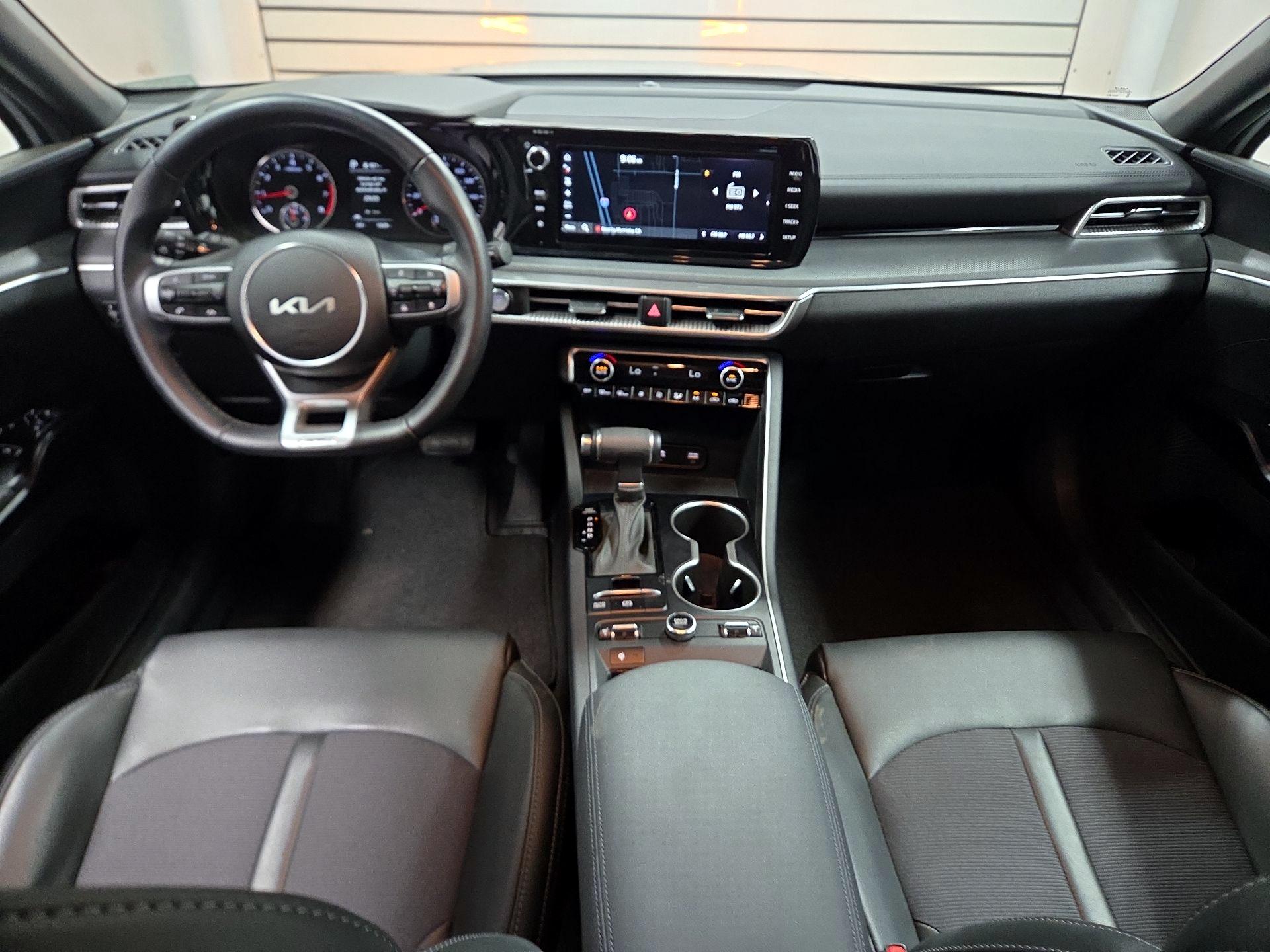 Thumbnail: 2024 Kia K5 - 8