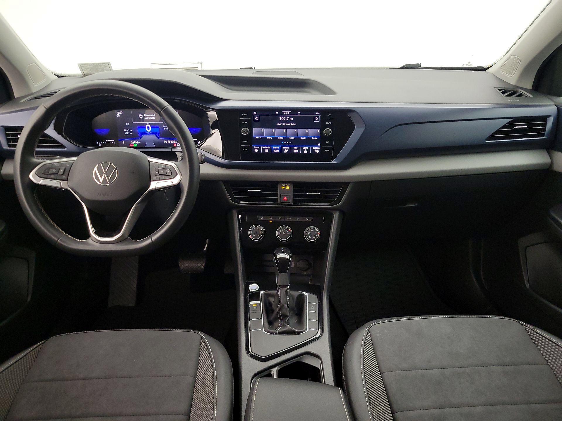 Thumbnail: 2023 Volkswagen Taos - 9
