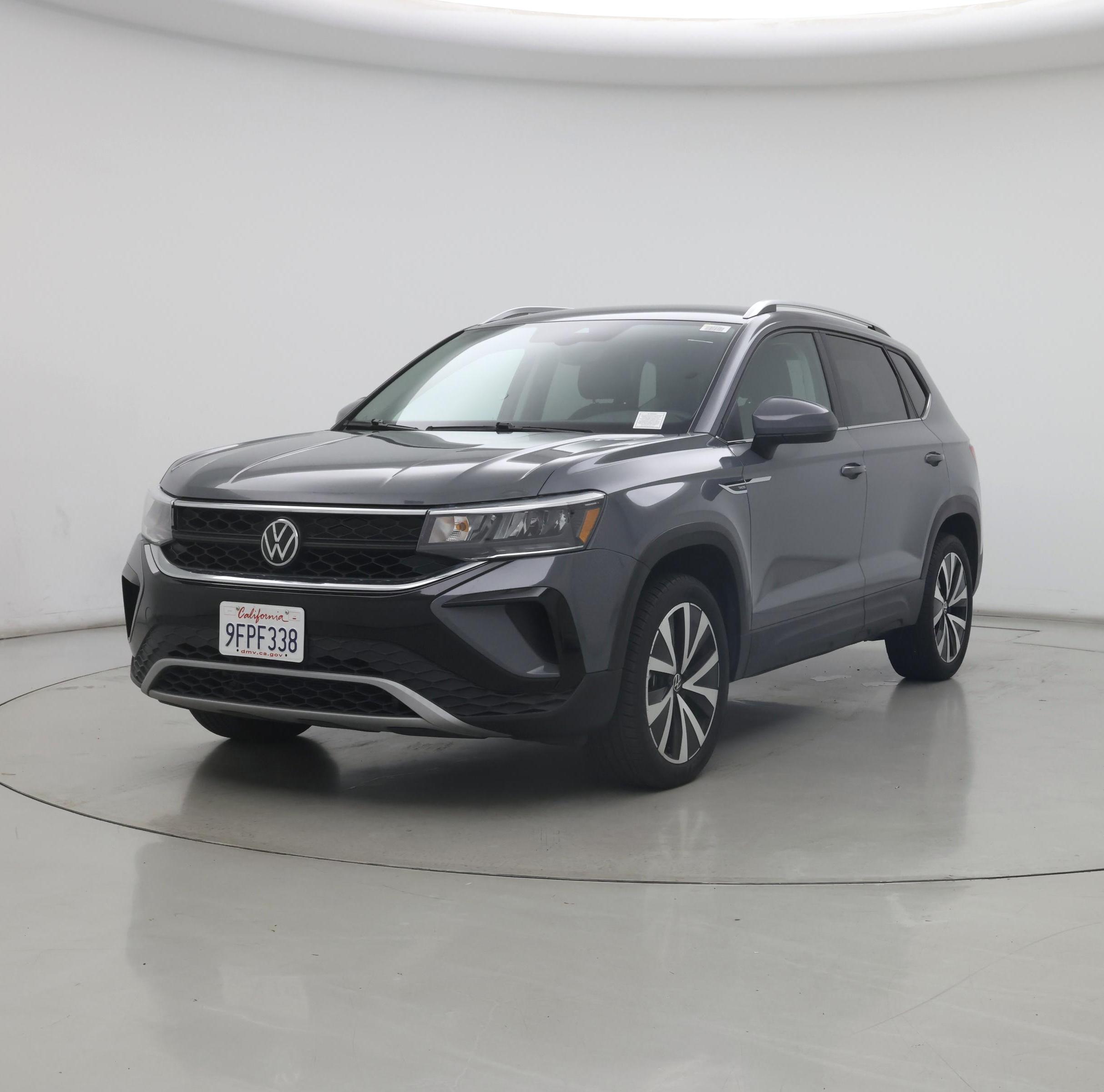 Thumbnail: 2023 Volkswagen Taos - 4