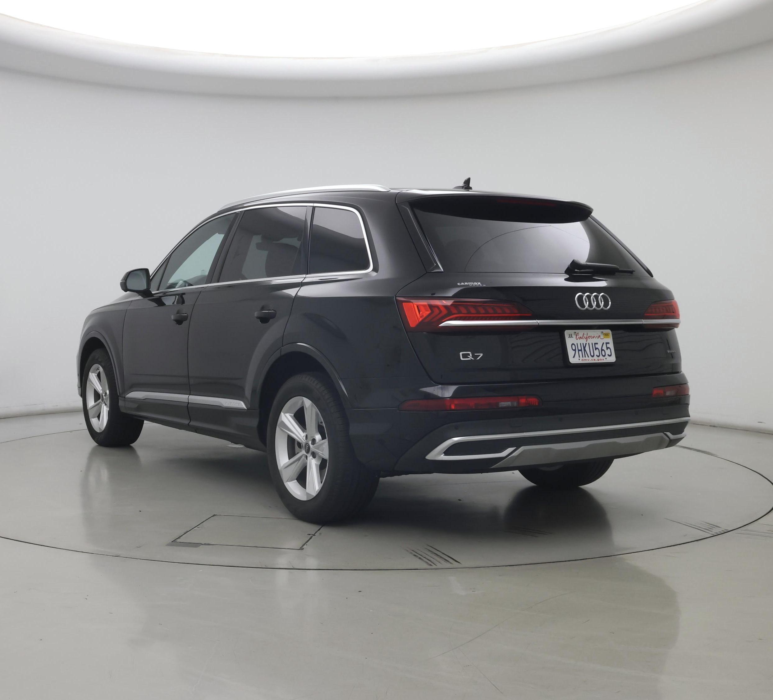 Thumbnail: 2023 Audi Q7 - 2