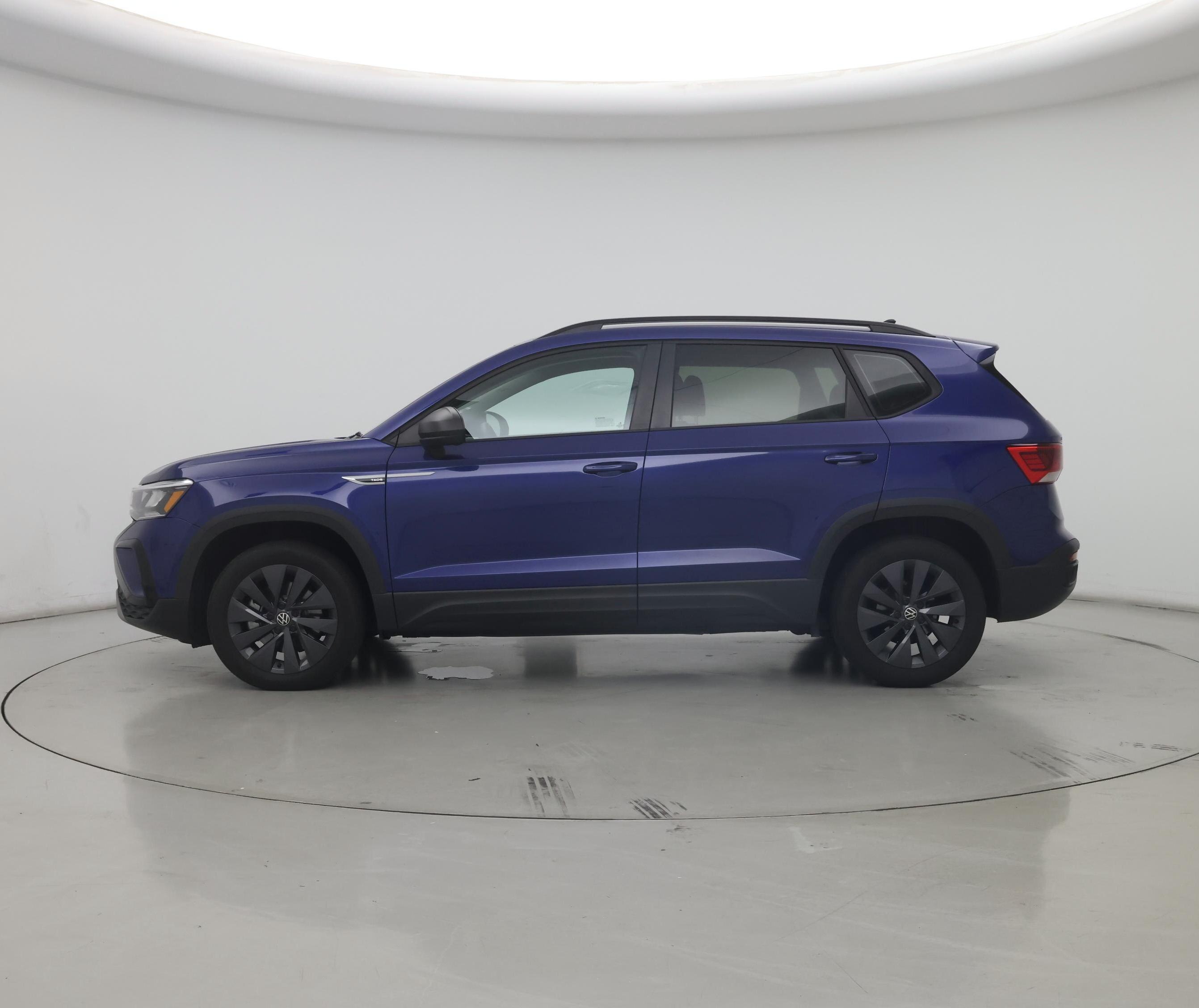 Thumbnail: 2024 Volkswagen Taos - 3