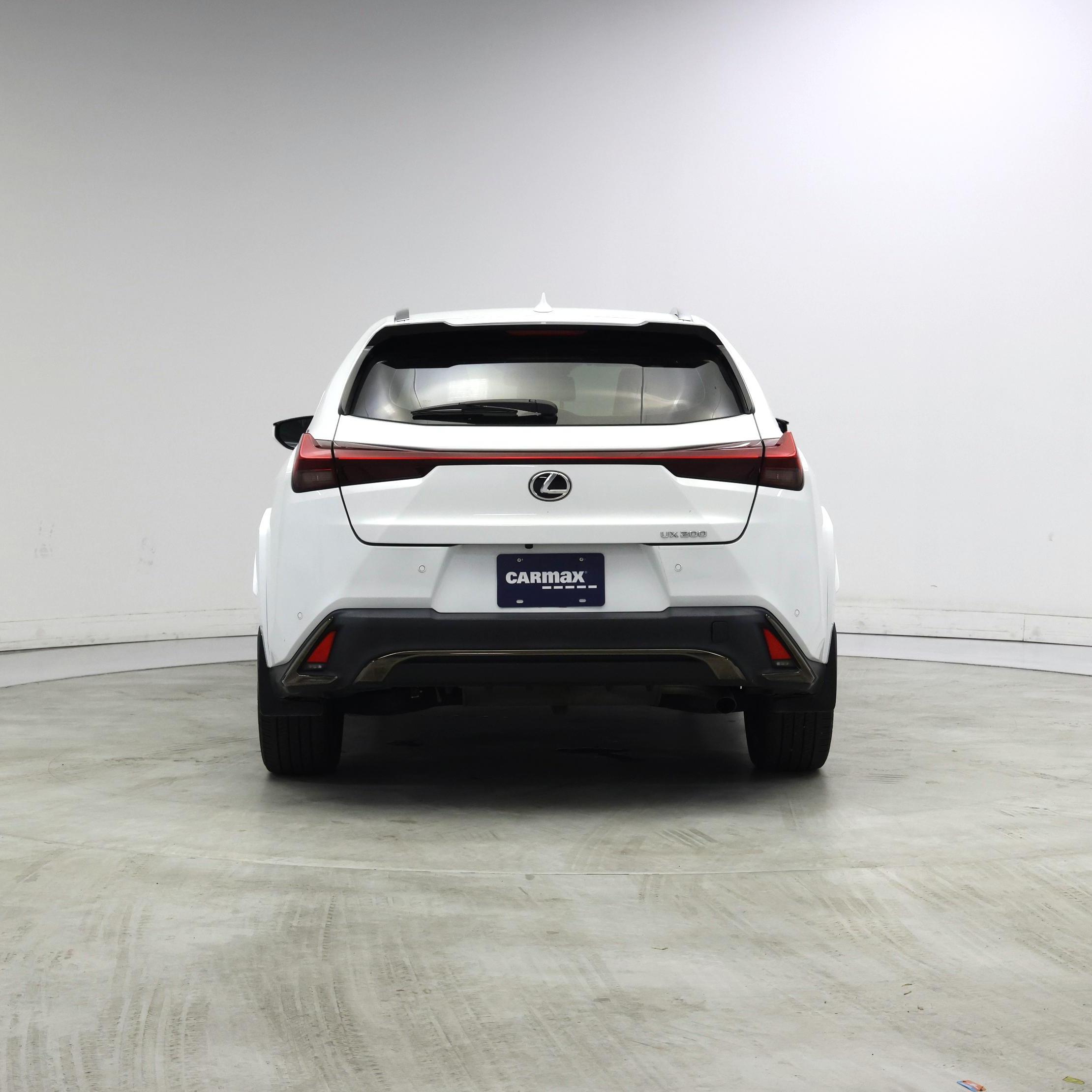 Thumbnail: 2022 Lexus UX - 6