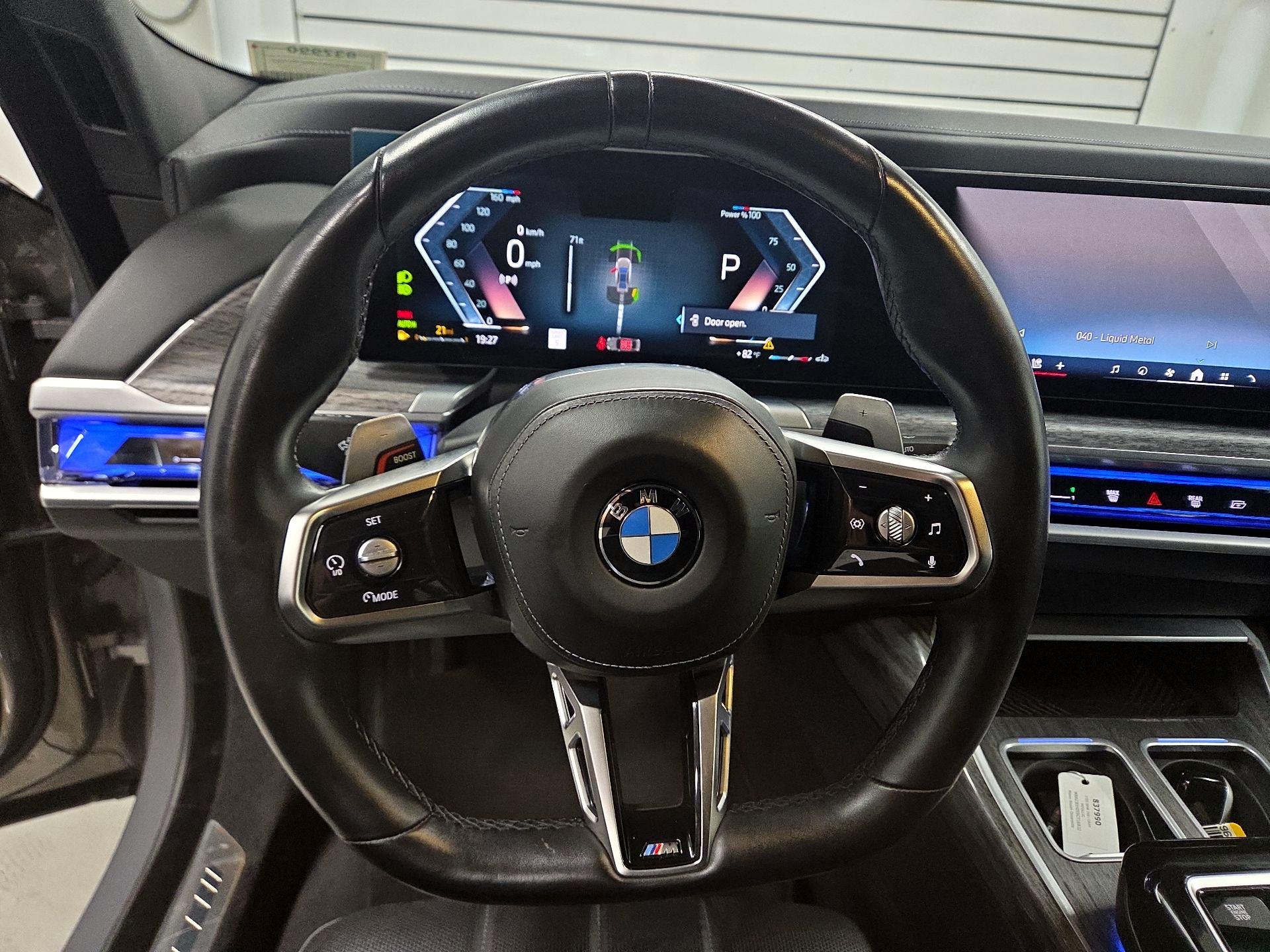 Thumbnail: 2025 BMW 7 Series - 10