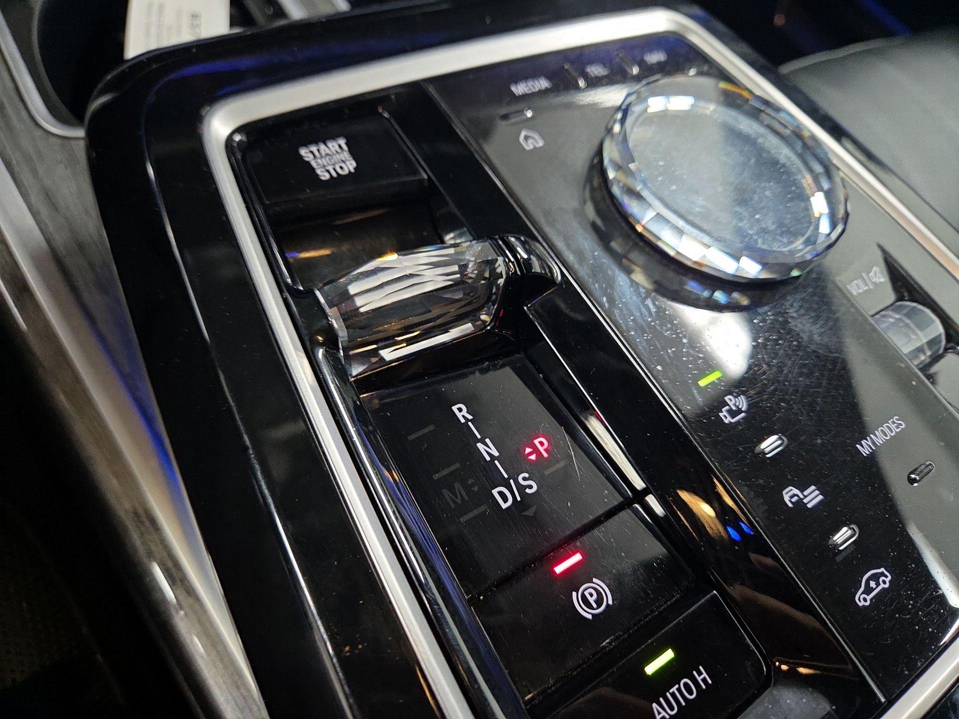 Thumbnail: 2025 BMW 7 Series - 15