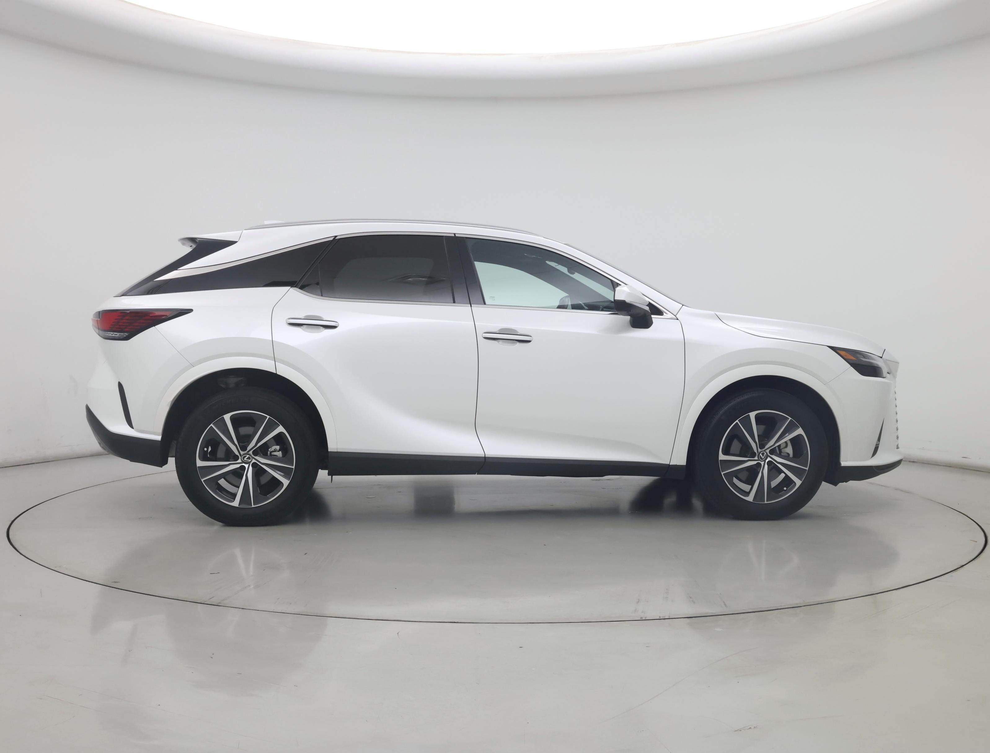 Thumbnail: 2024 Lexus RX - 7