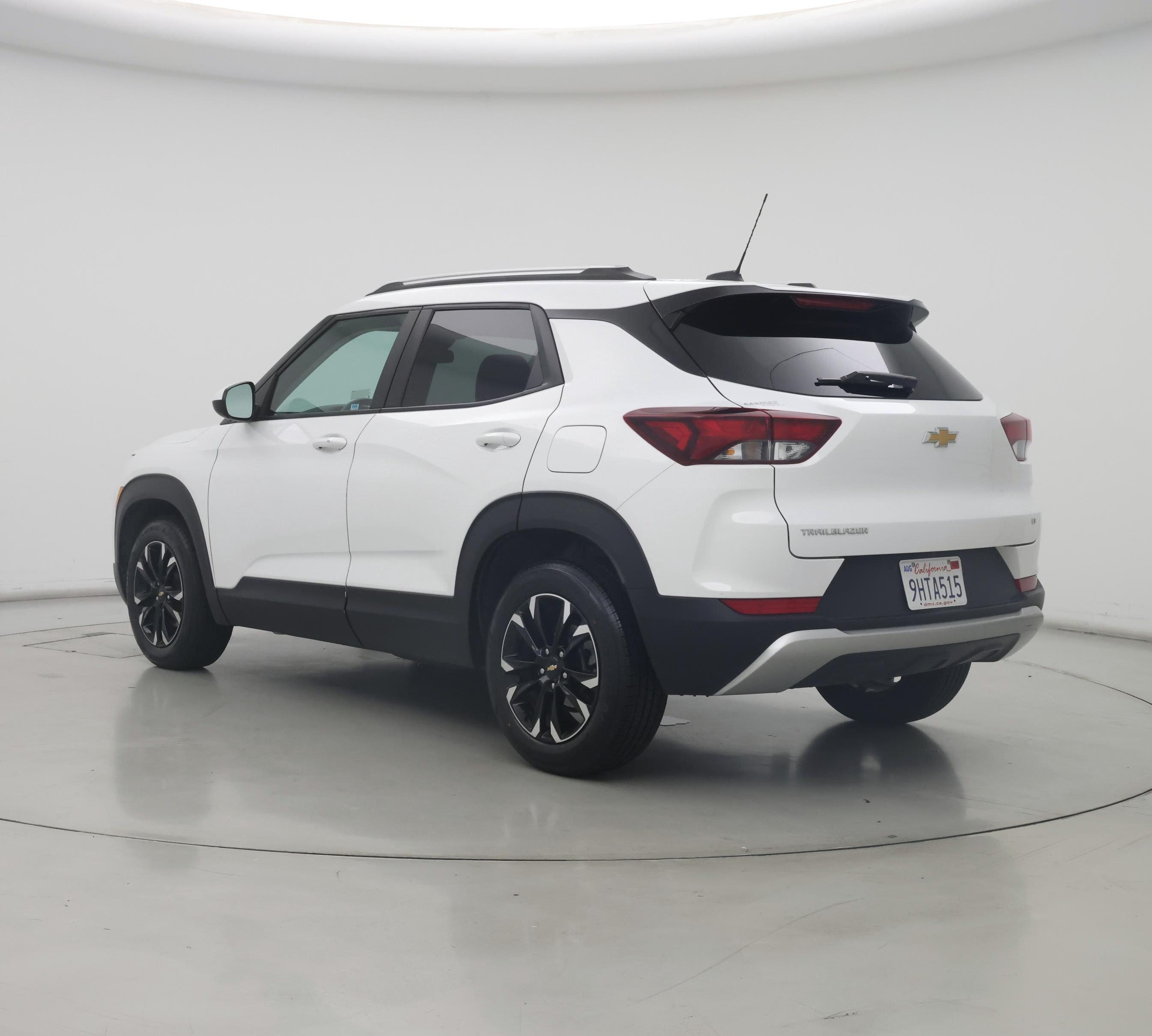 Thumbnail: 2023 Chevrolet TrailBlazer - 2