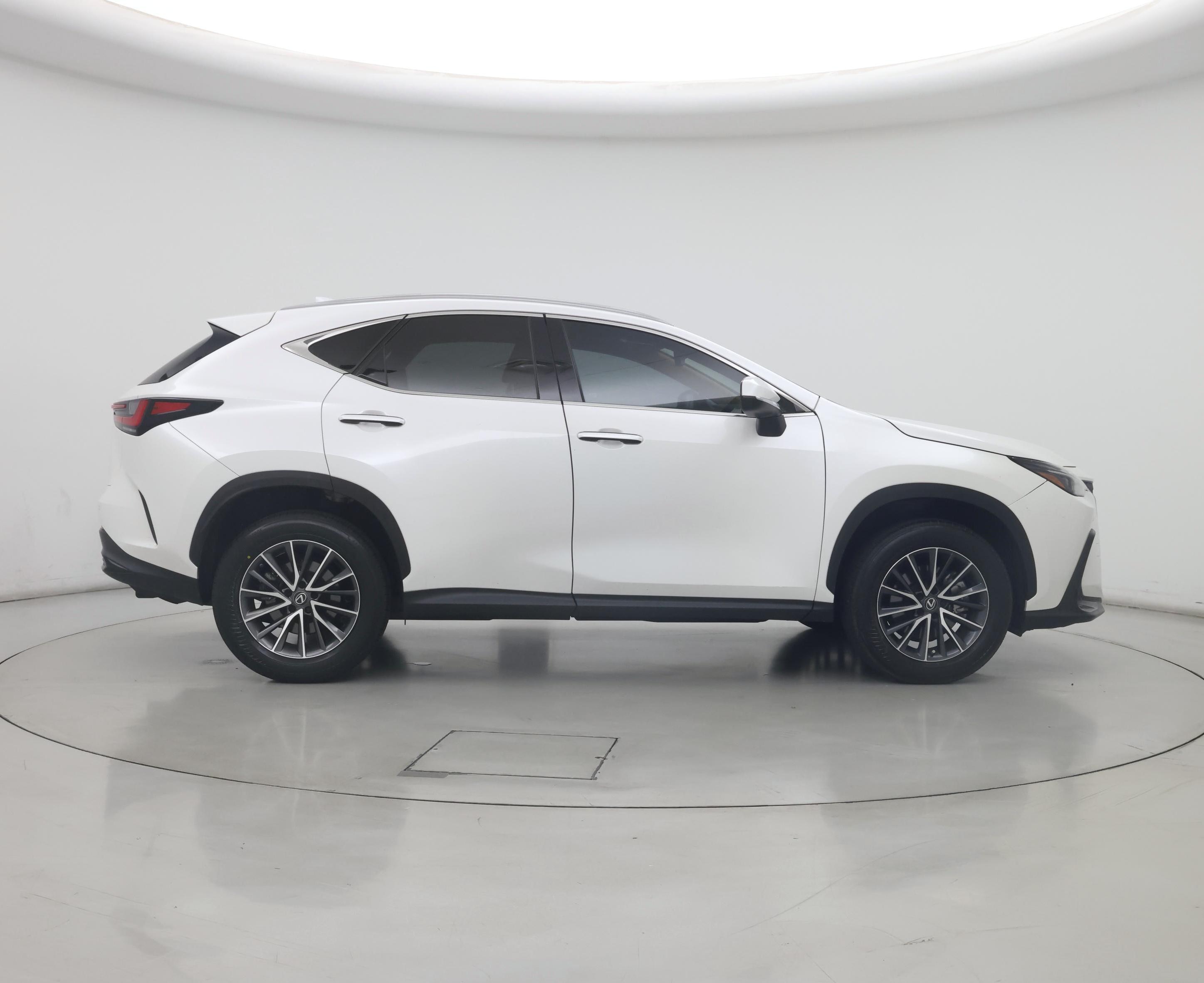 Thumbnail: 2023 Lexus NX - 7