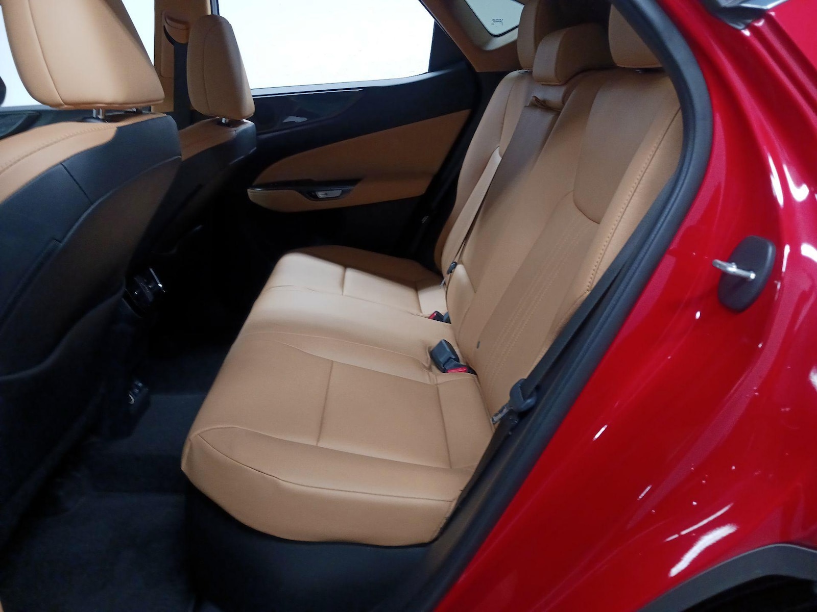 2025 Lexus NX Hybrid 350h - Photo 20