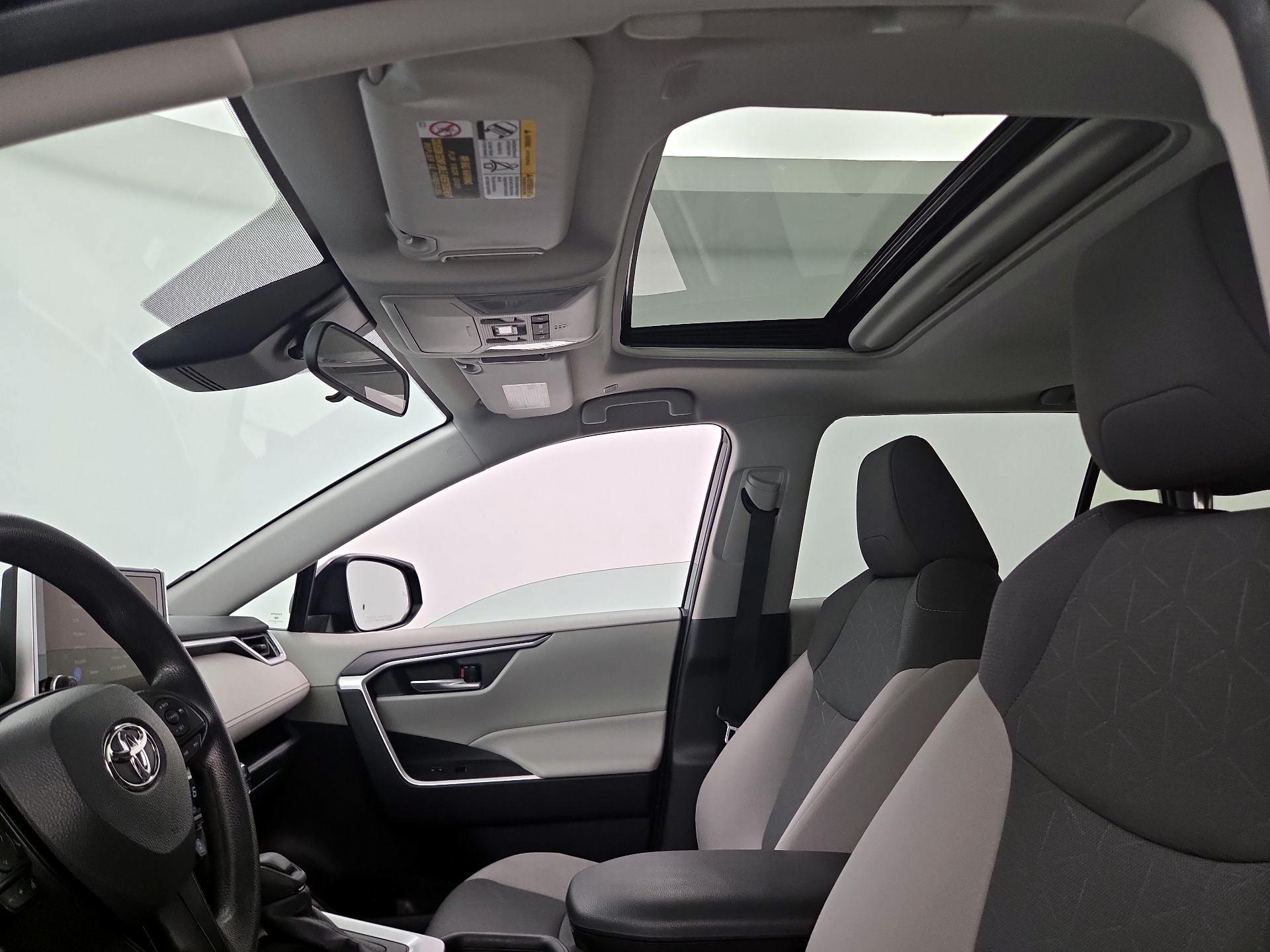 Thumbnail: 2025 Toyota RAV4 - 19