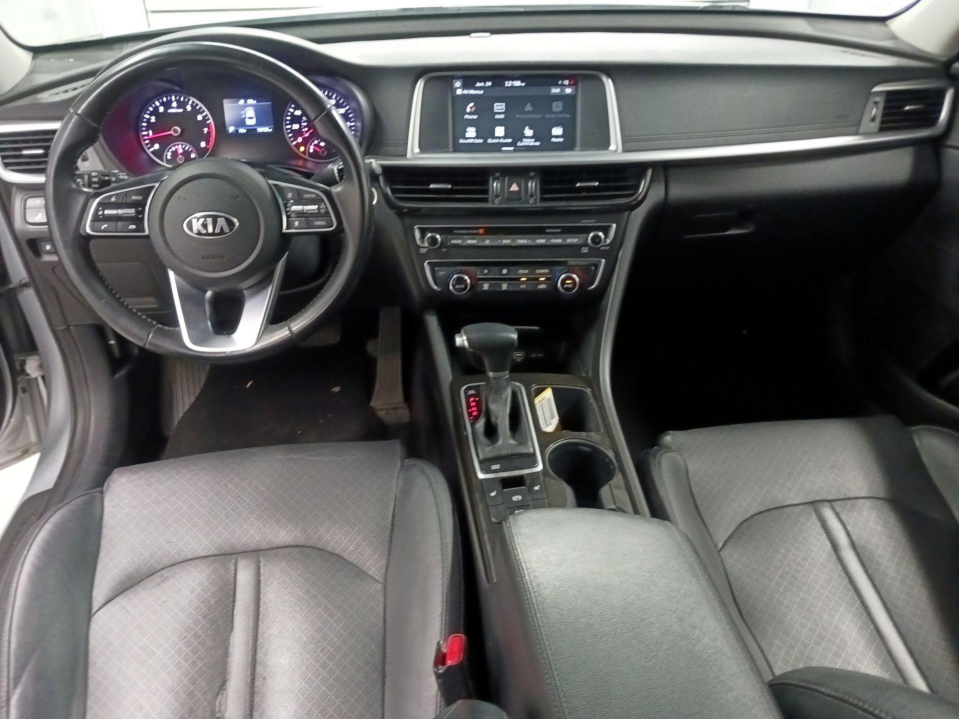 Thumbnail: 2019 Kia Optima - 9