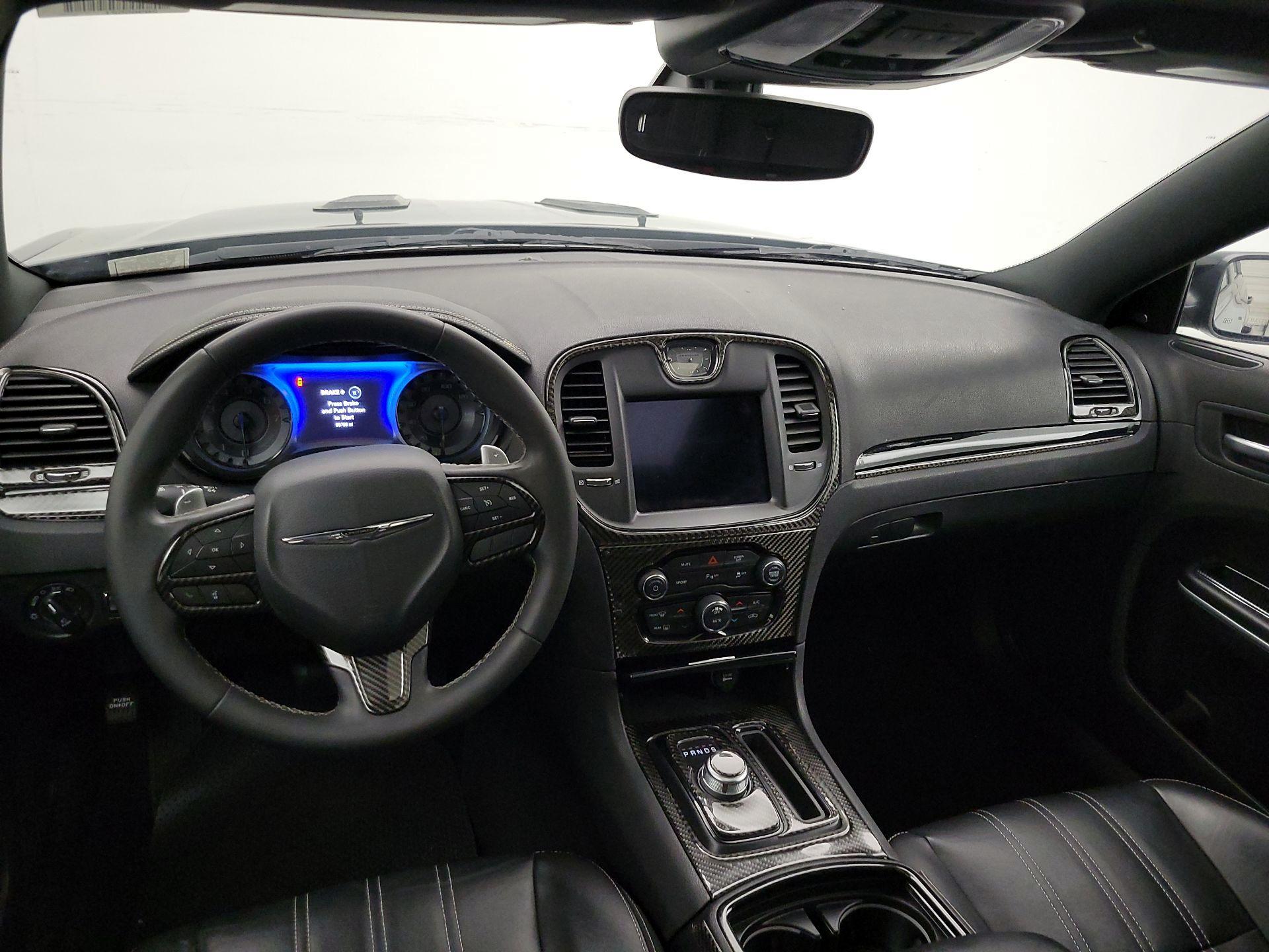 Thumbnail: 2023 Chrysler 300 - 9