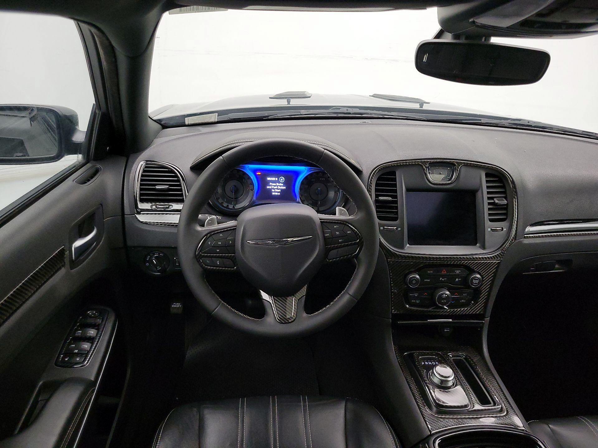 Thumbnail: 2023 Chrysler 300 - 10