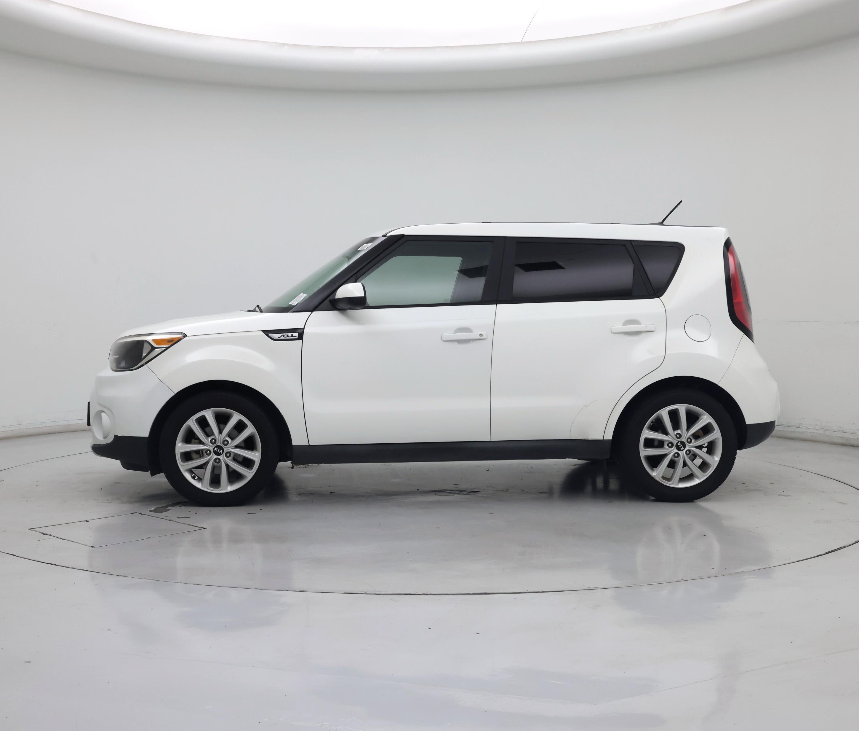 Thumbnail: 2017 Kia Soul - 3