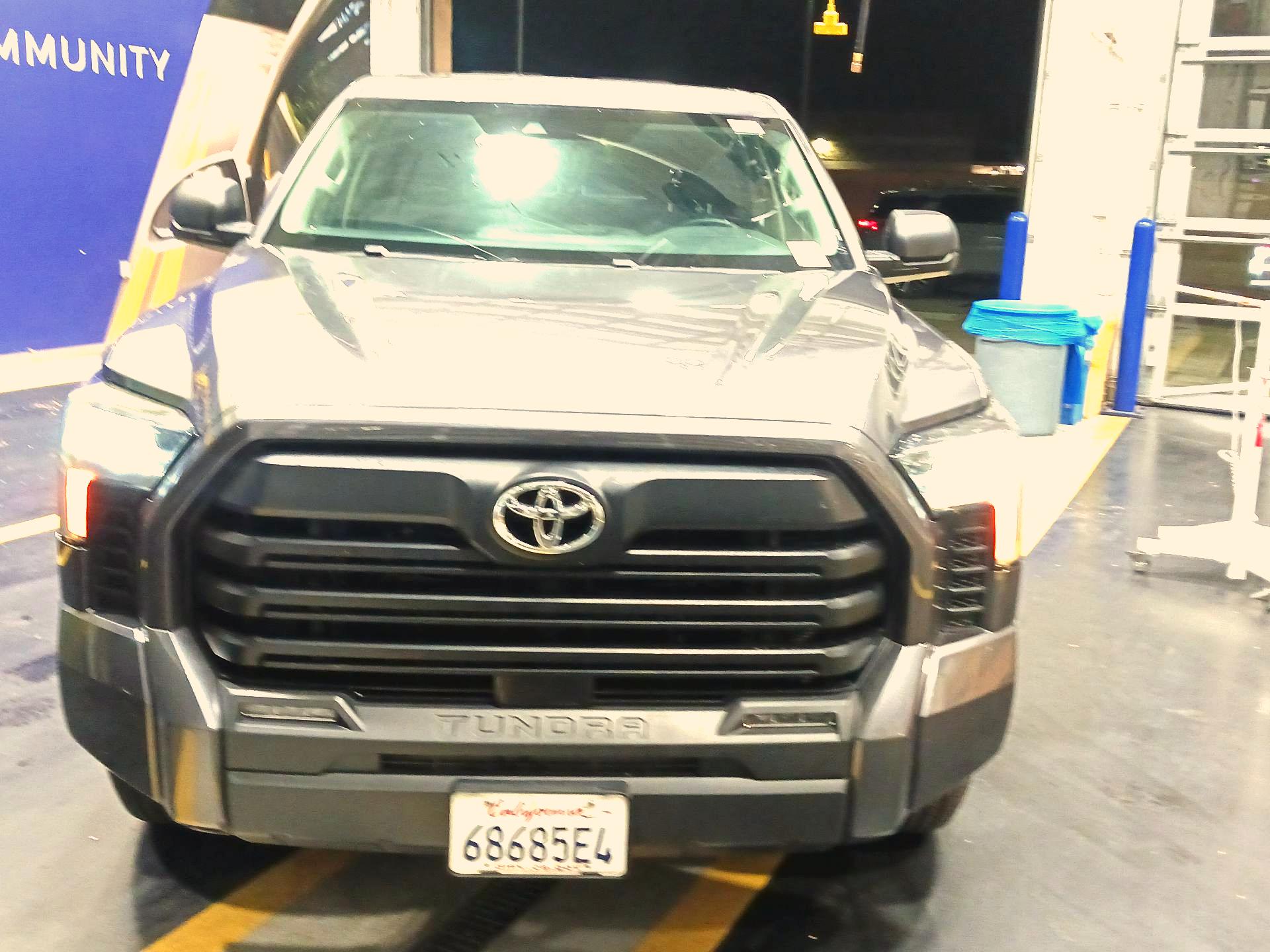 Thumbnail: 2024 Toyota Tundra - 2