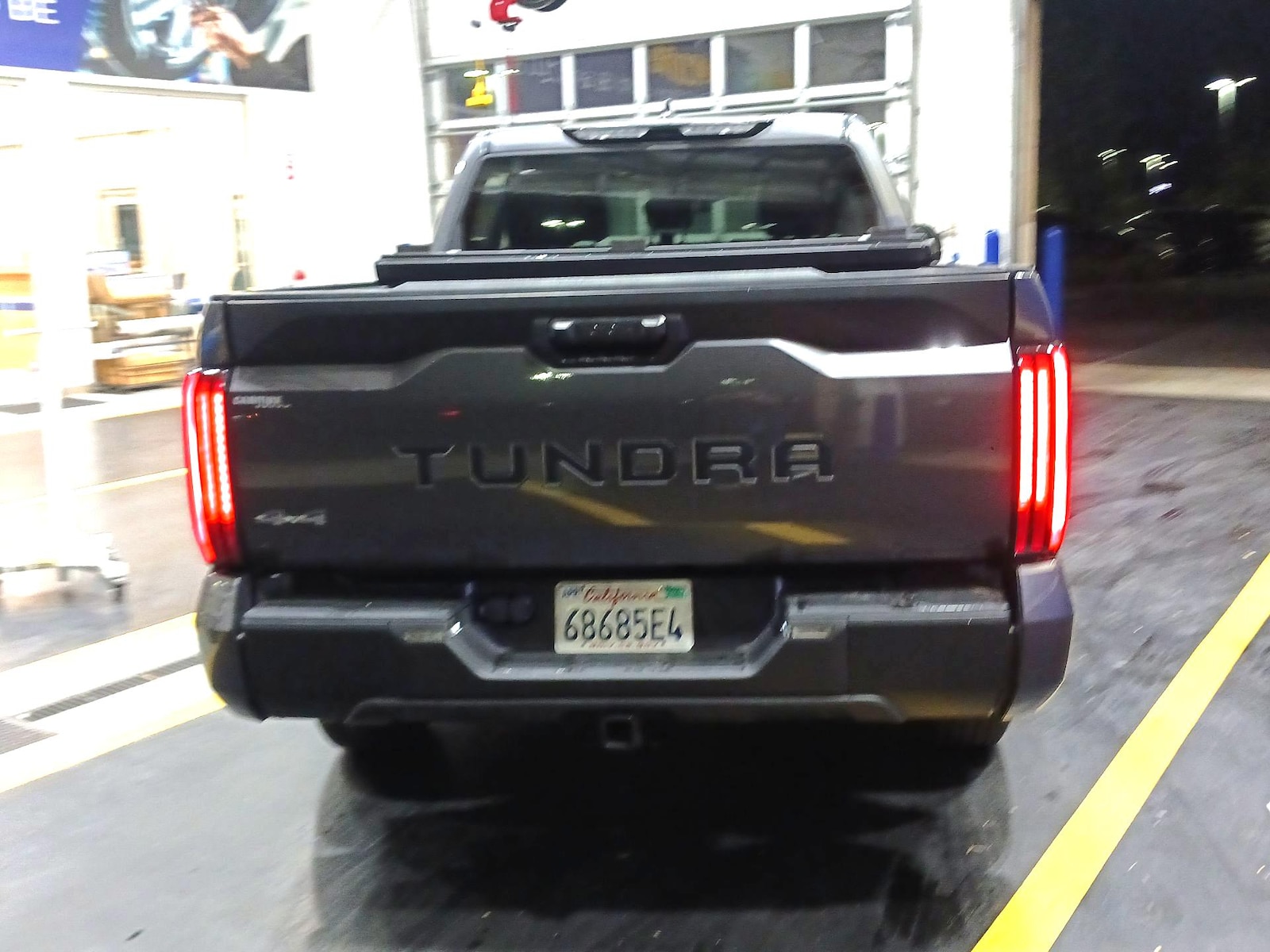 2024 Toyota Tundra SR5 - Photo 6