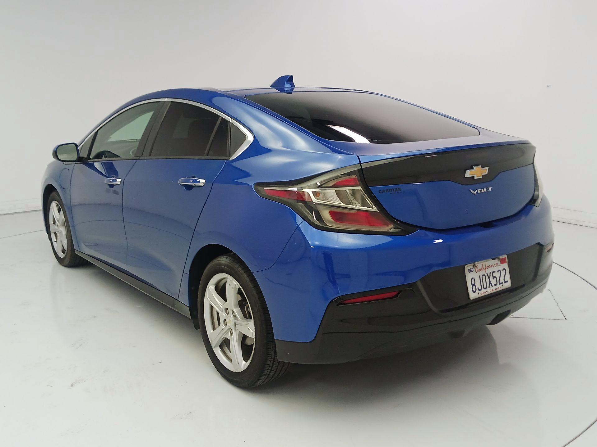 Thumbnail: 2016 Chevrolet Volt - 7