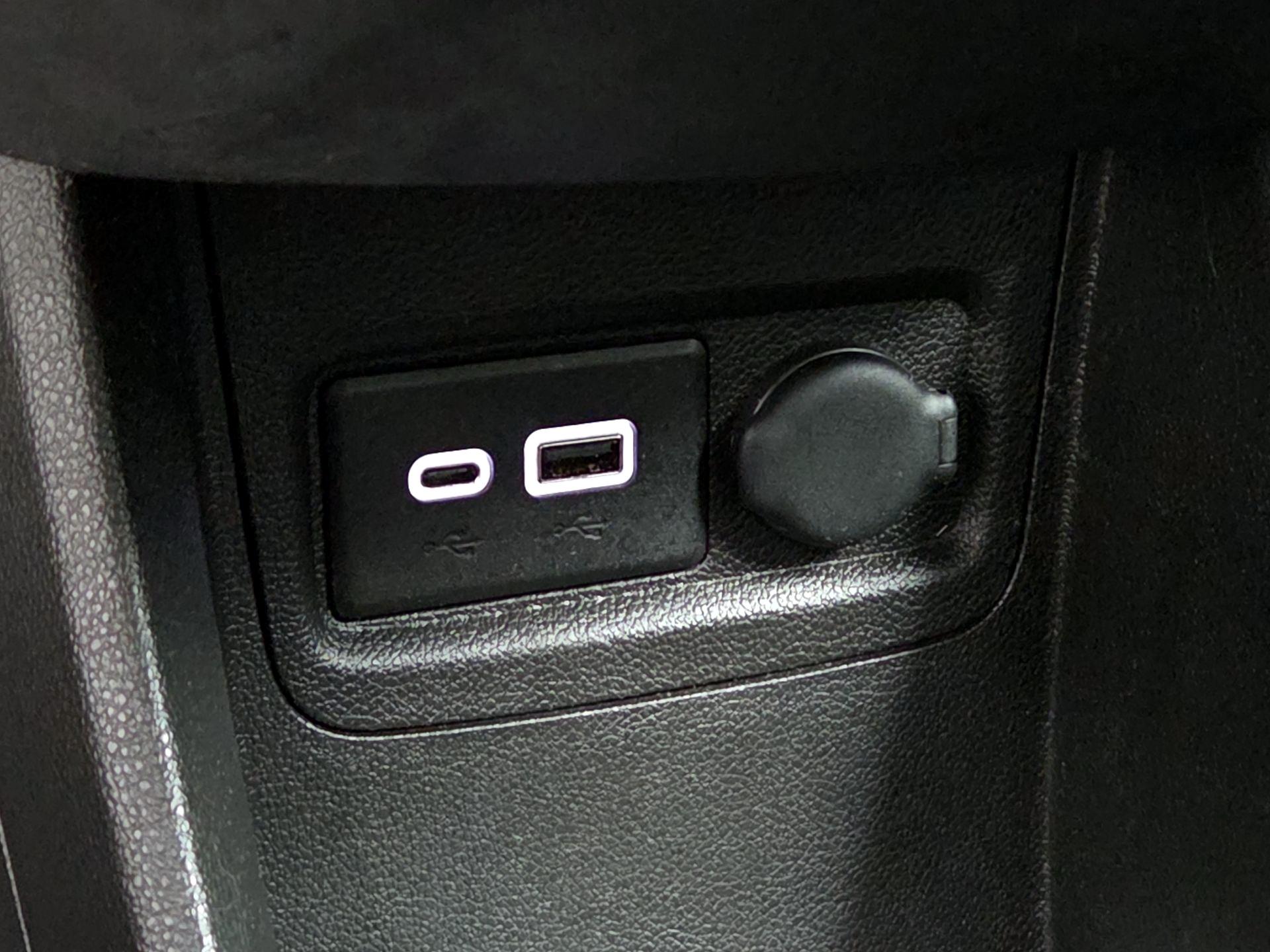 Thumbnail: 2020 Chevrolet Spark - 18