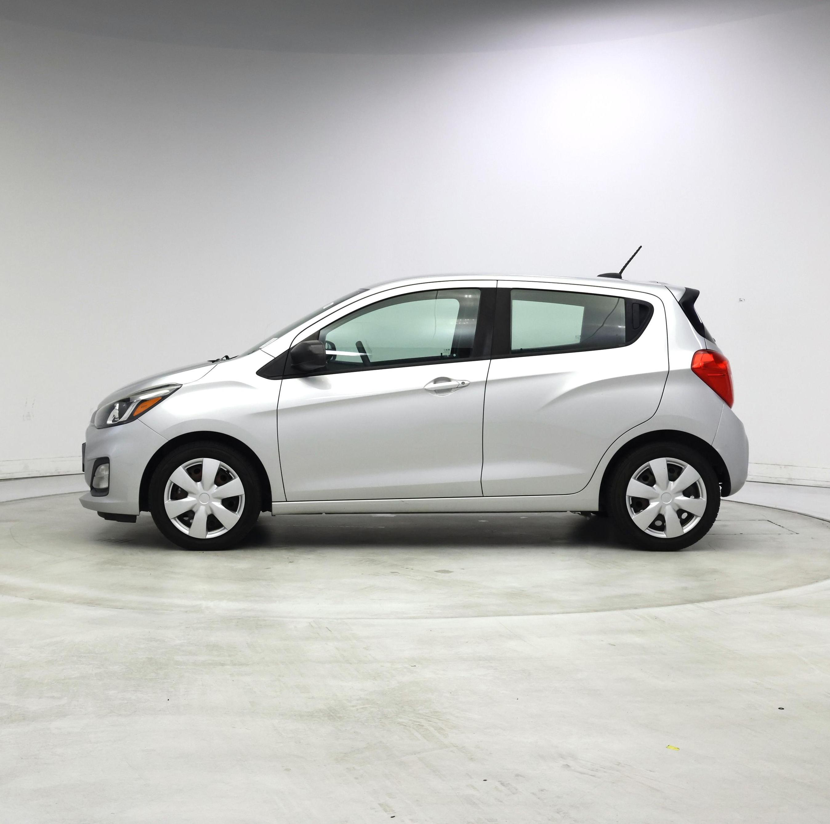Thumbnail: 2020 Chevrolet Spark - 3