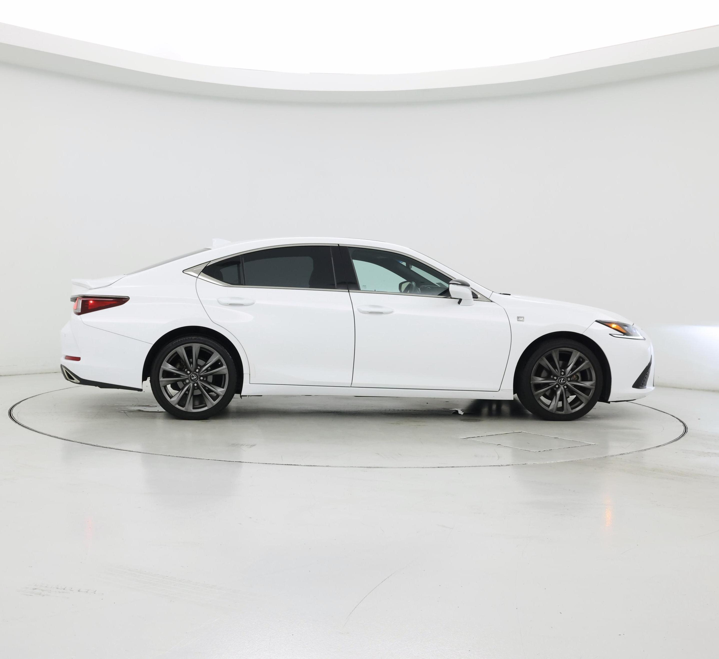 Thumbnail: 2019 Lexus ES - 7