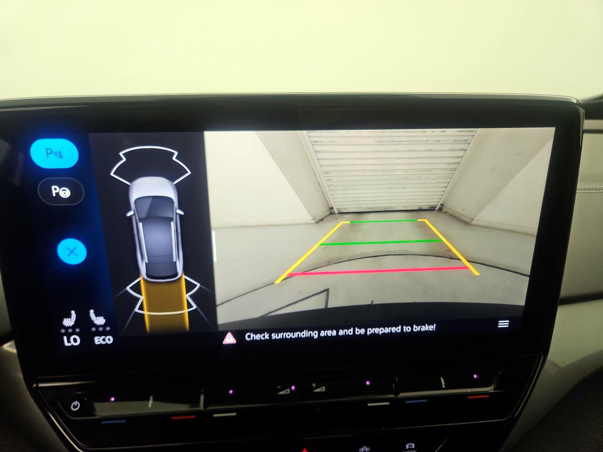 Thumbnail: 2023 Volkswagen ID.4 - 14