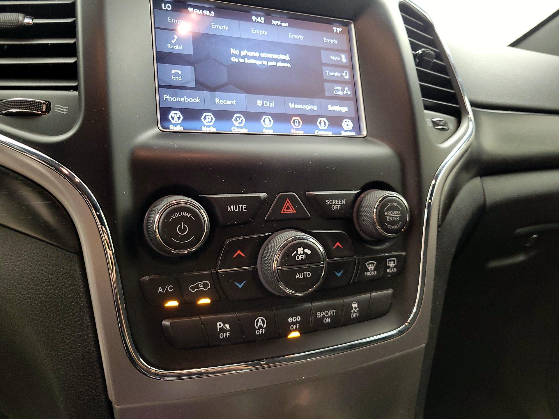Thumbnail: 2018 Jeep Grand Cherokee - 16