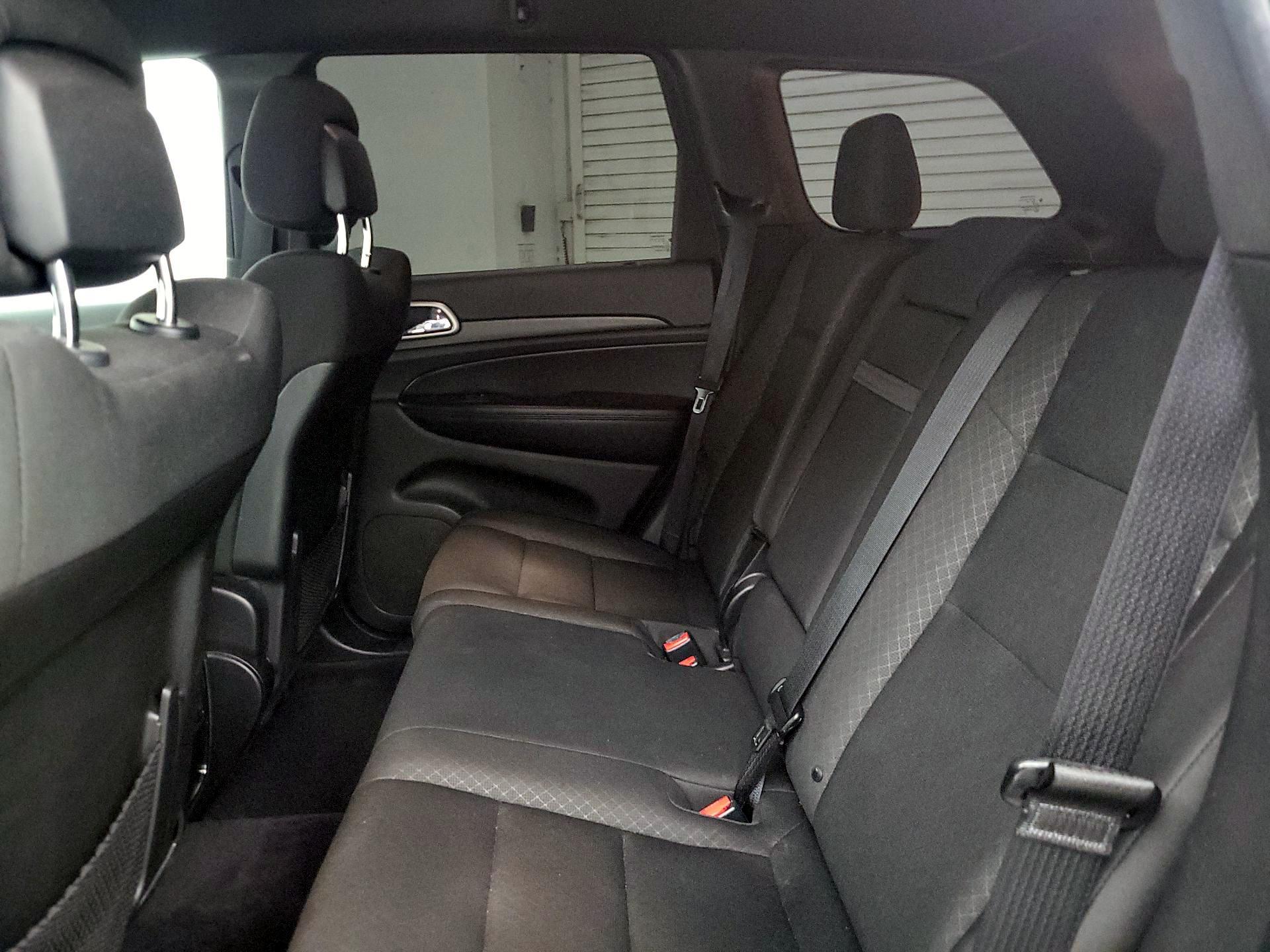 Thumbnail: 2018 Jeep Grand Cherokee - 19