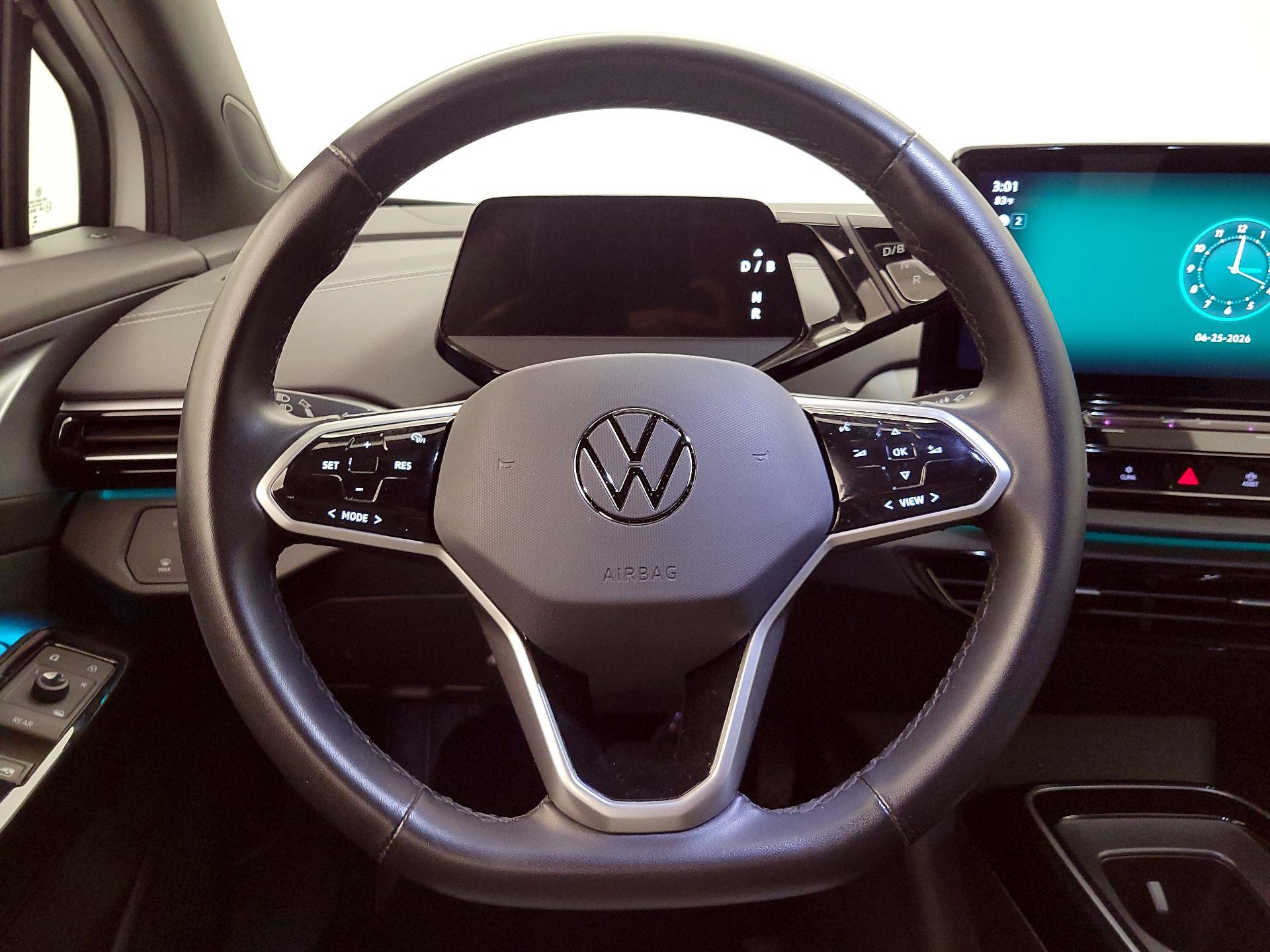 Thumbnail: 2023 Volkswagen ID.4 - 10