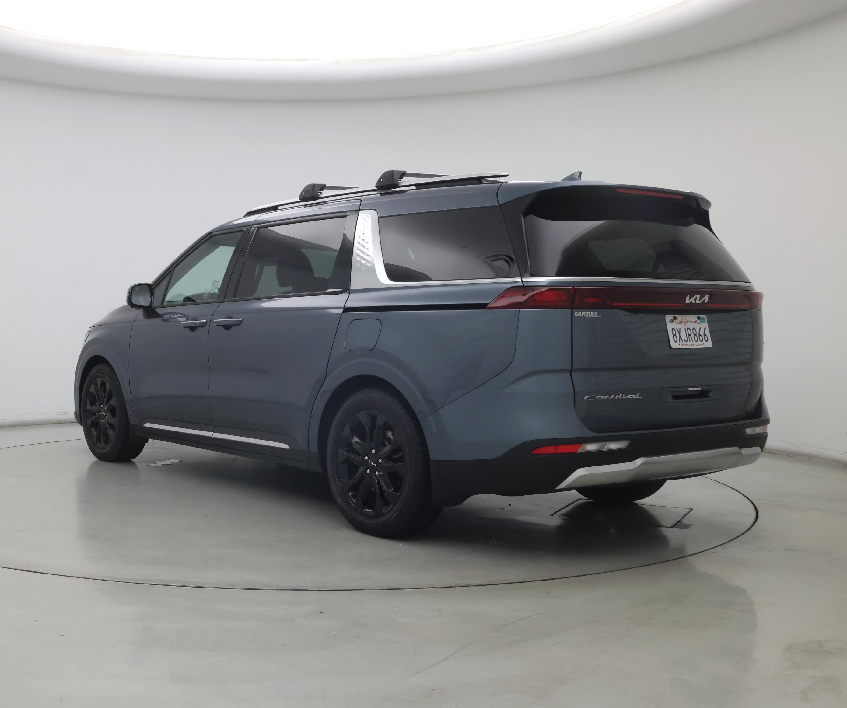 Thumbnail: 2022 Kia Carnival - 2