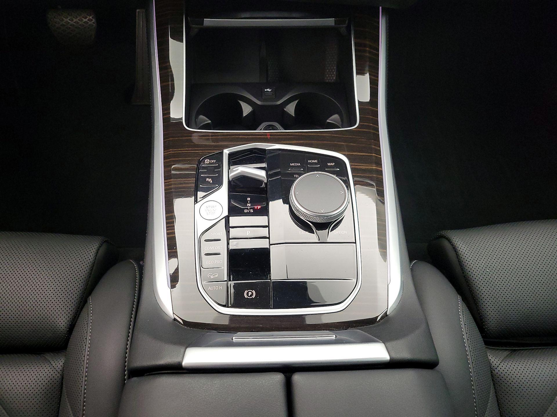 Thumbnail: 2024 BMW X5 - 18