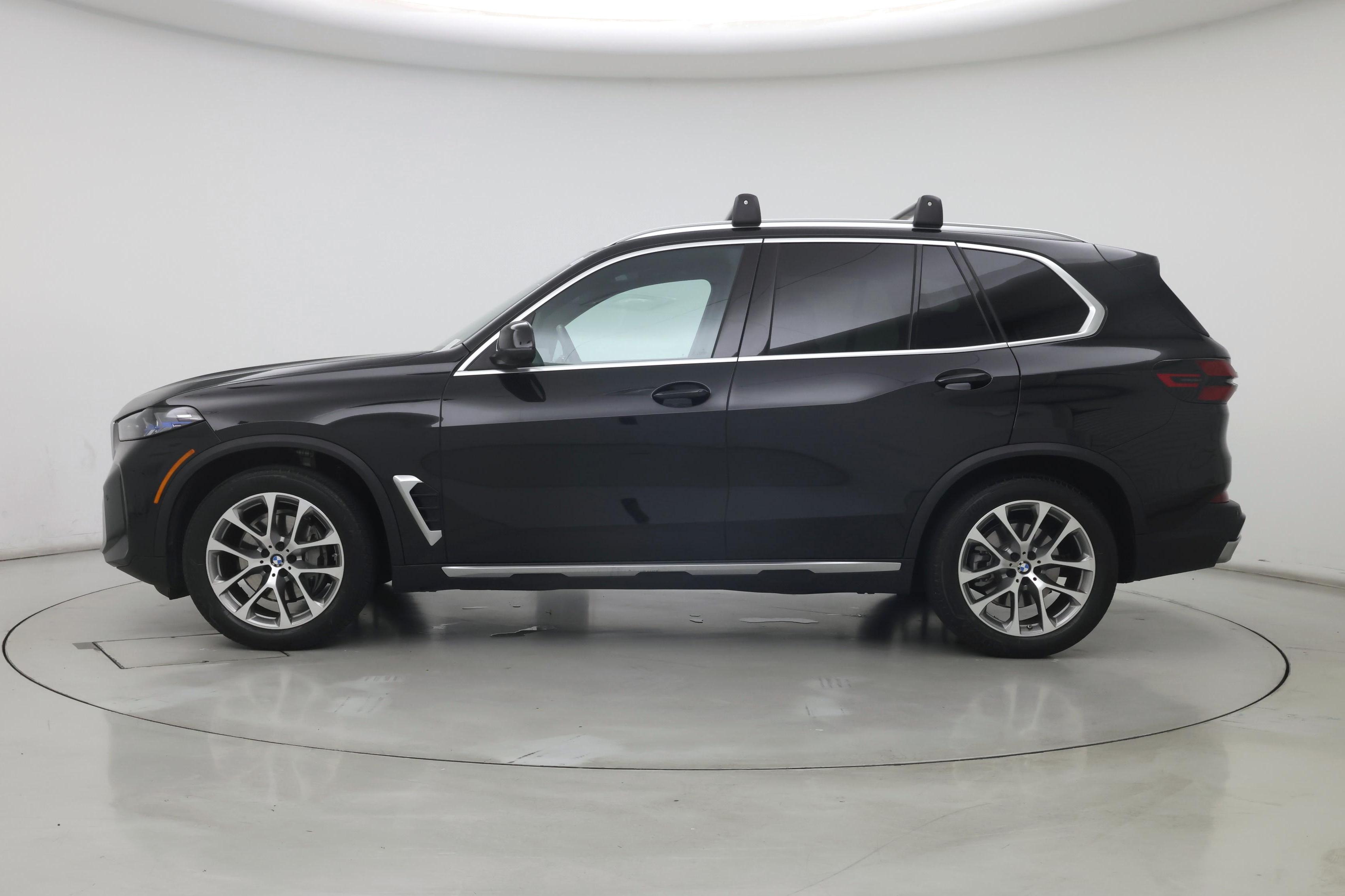 Thumbnail: 2024 BMW X5 - 3