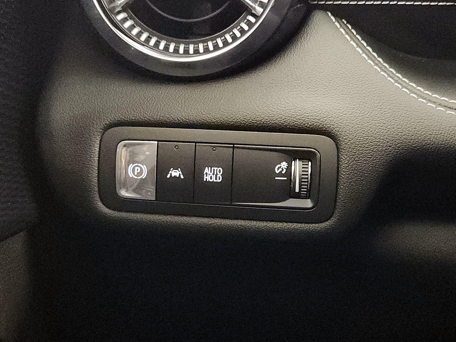 2024 Chevrolet Blazer EV LT - Photo 14