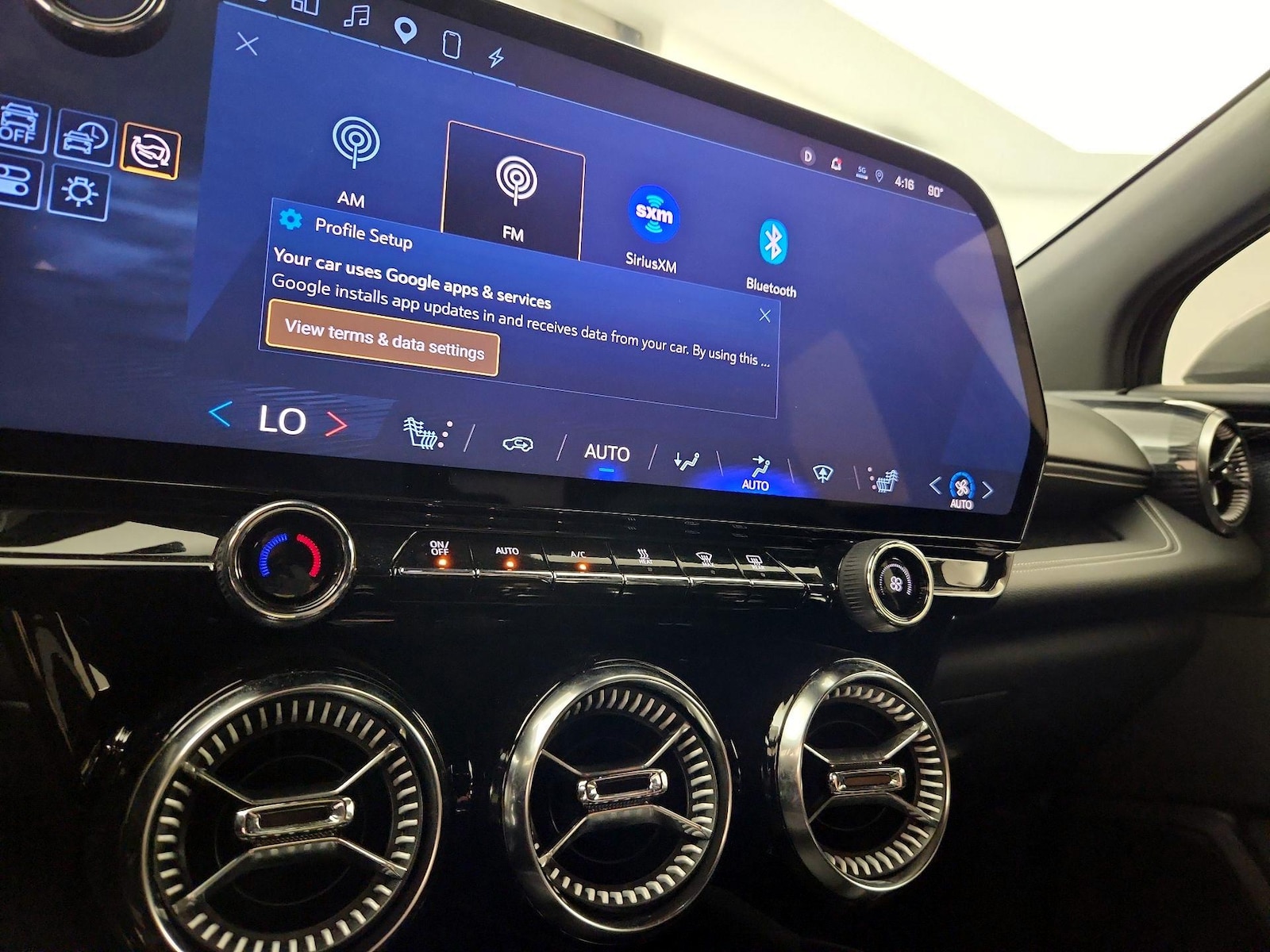 2024 Chevrolet Blazer EV LT - Photo 17