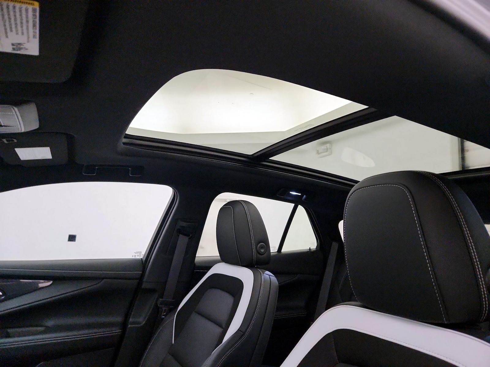 2024 Chevrolet Blazer EV LT - Photo 20