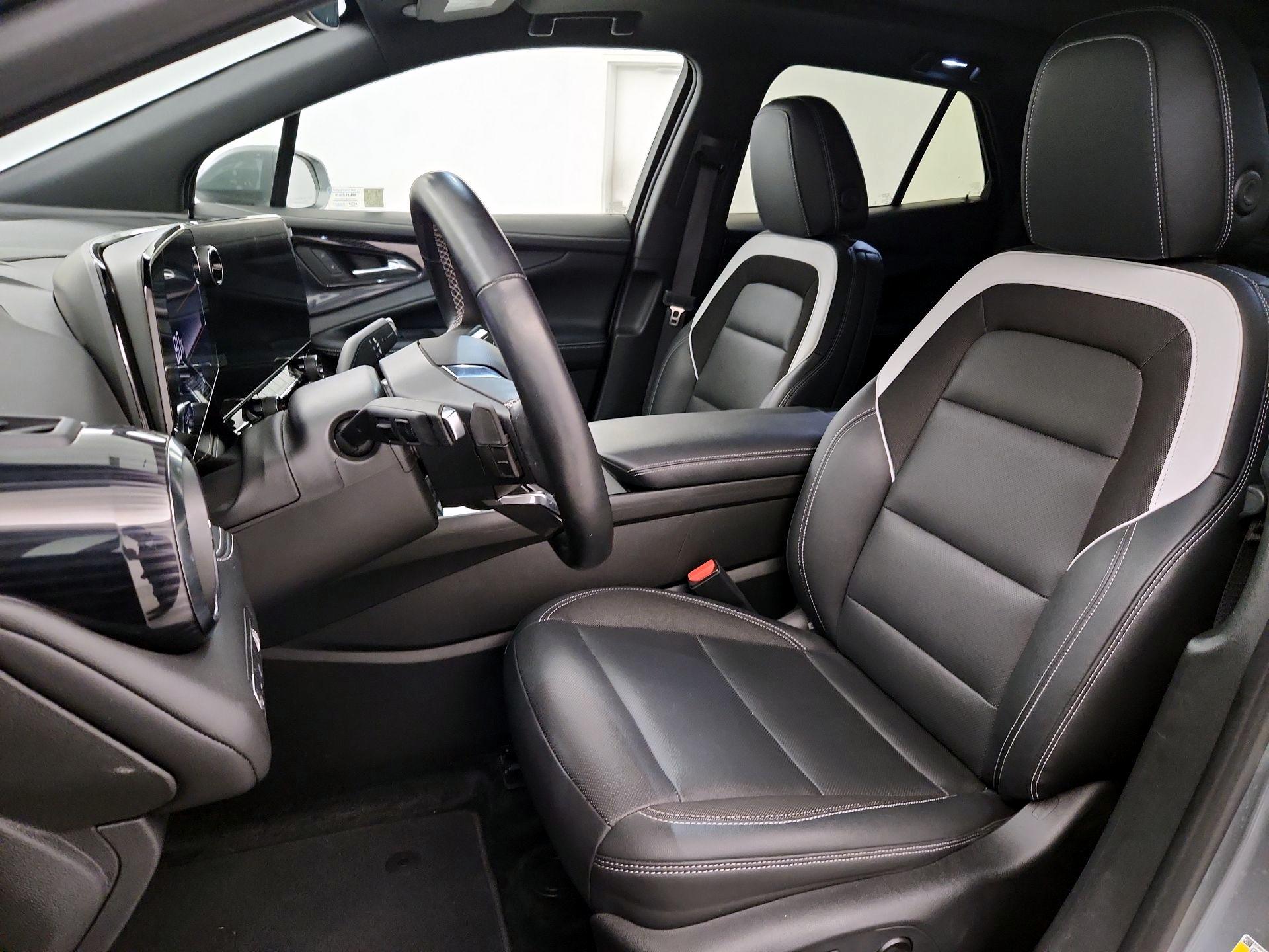 Thumbnail: 2024 Chevrolet Blazer EV - 11