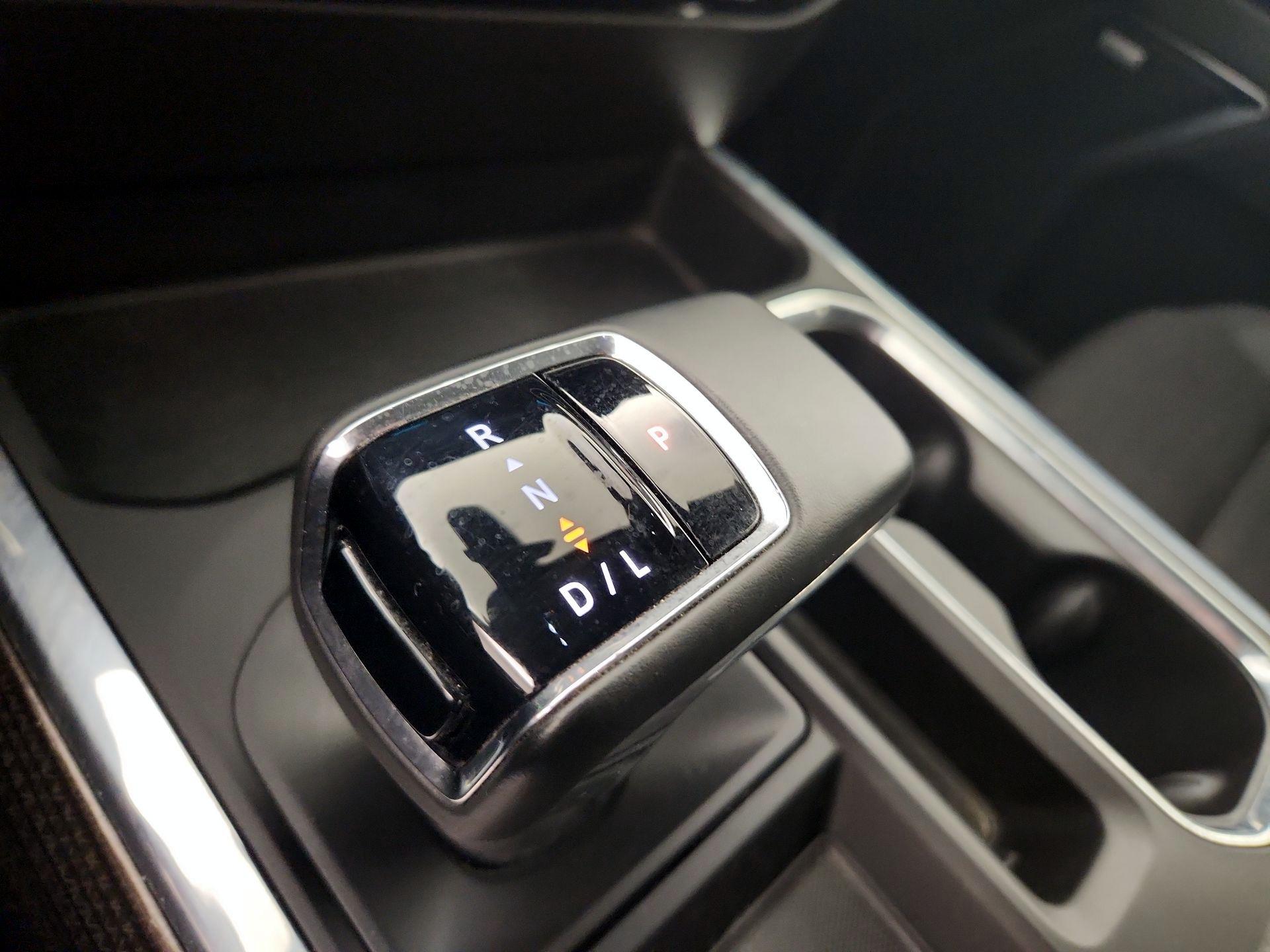 Thumbnail: 2024 Chevrolet Silverado 1500 - 17