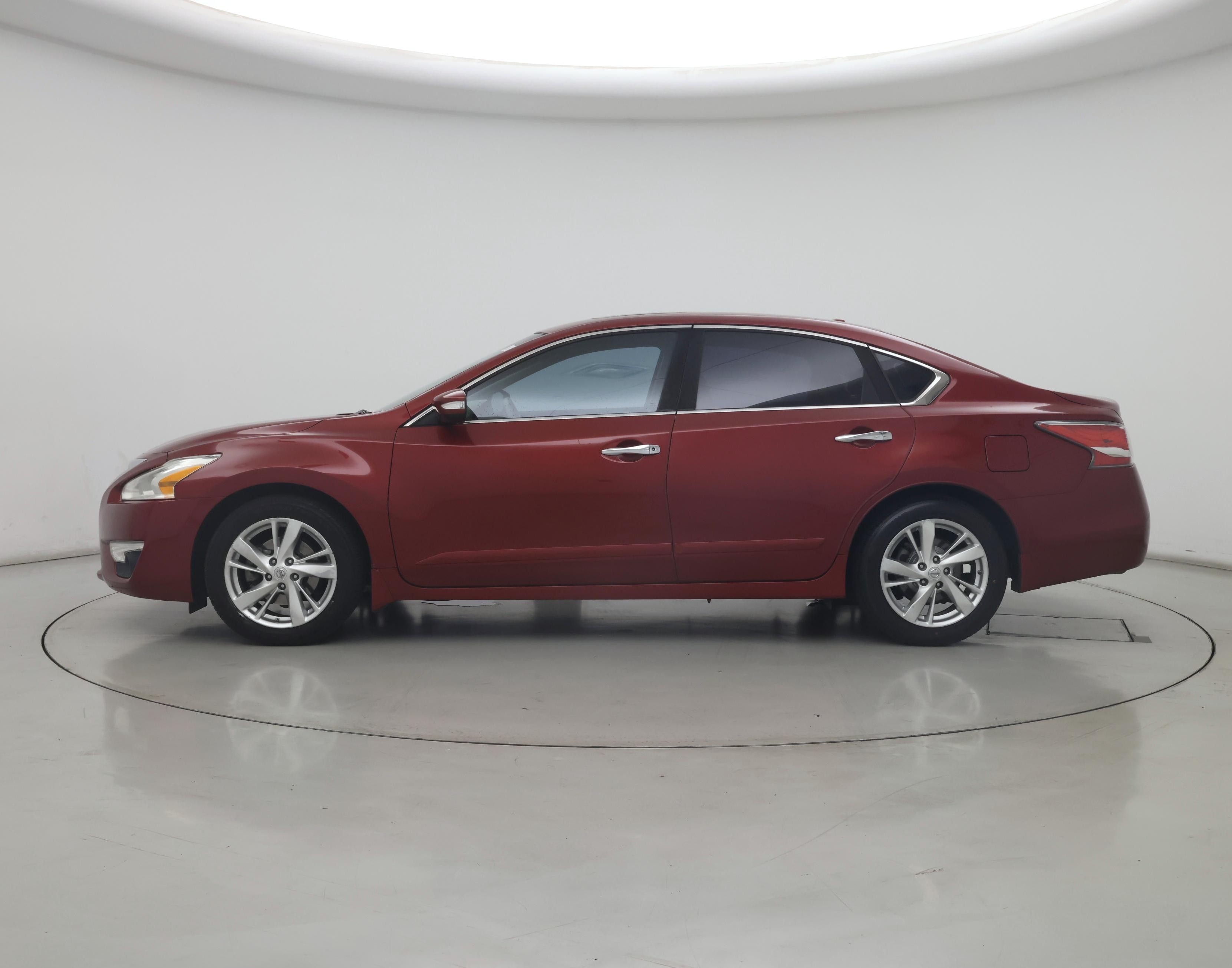 Thumbnail: 2015 Nissan Altima - 3