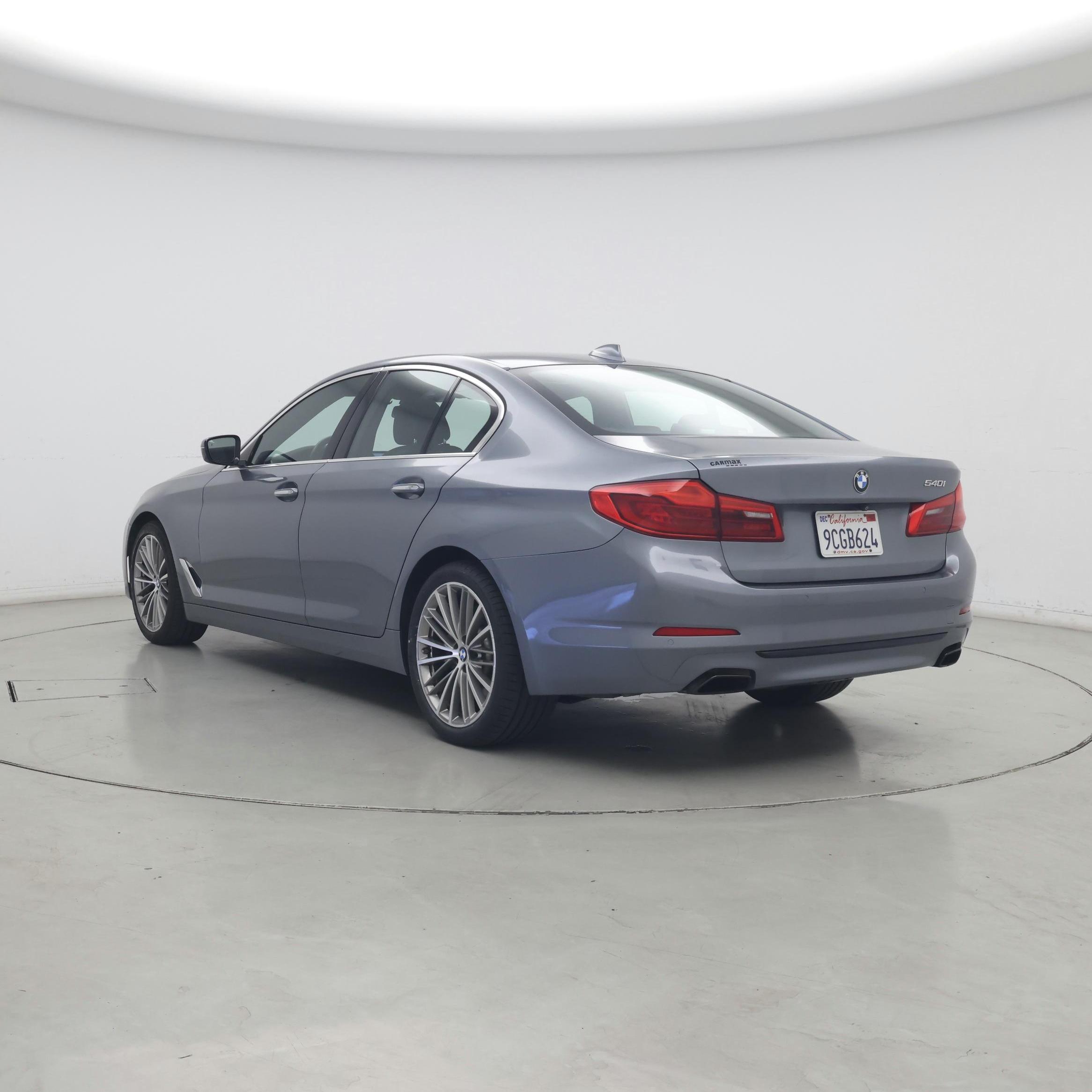 Thumbnail: 2018 BMW 5 Series - 2