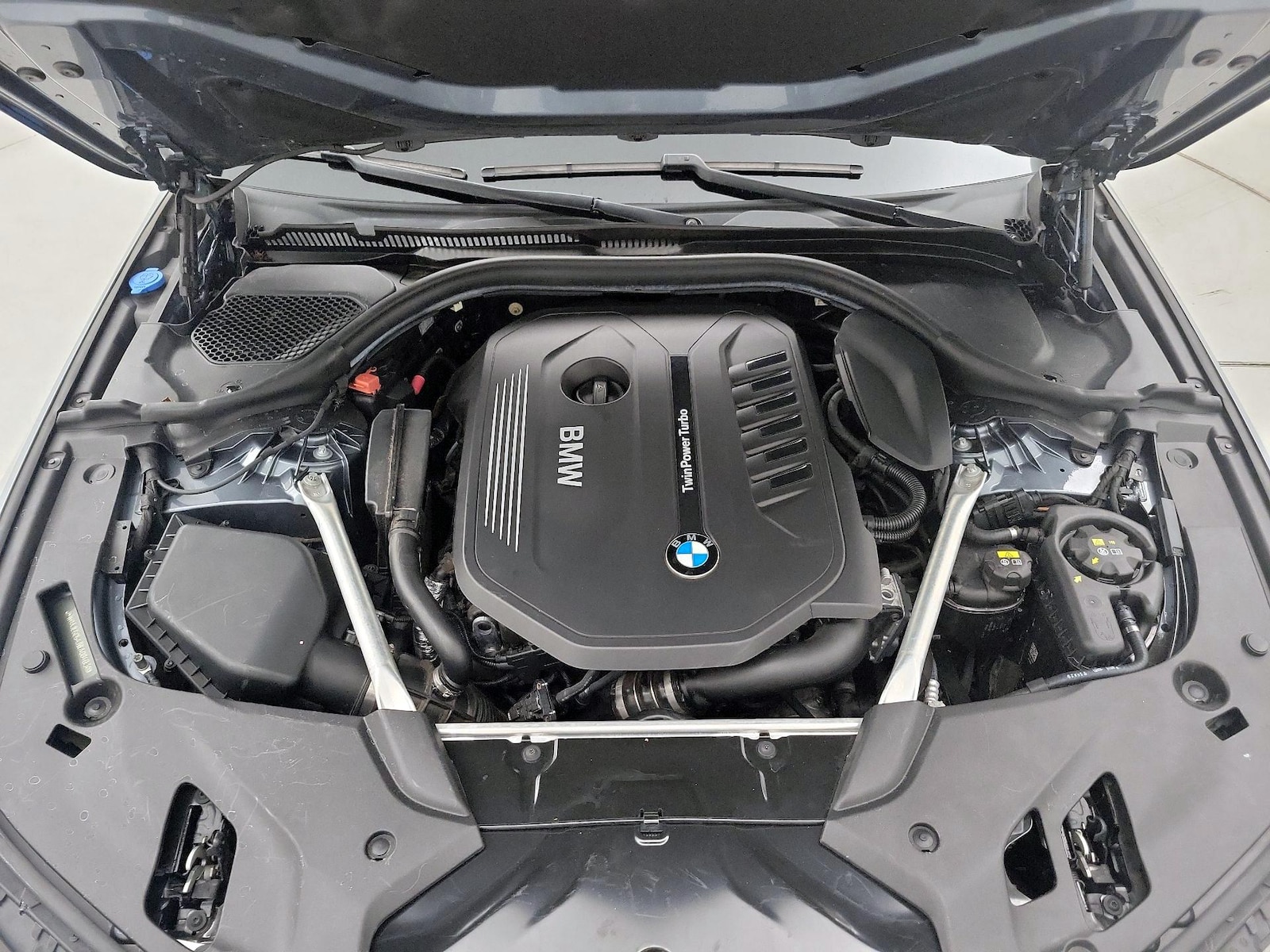 2018 BMW 5 Series 540i - Photo 24