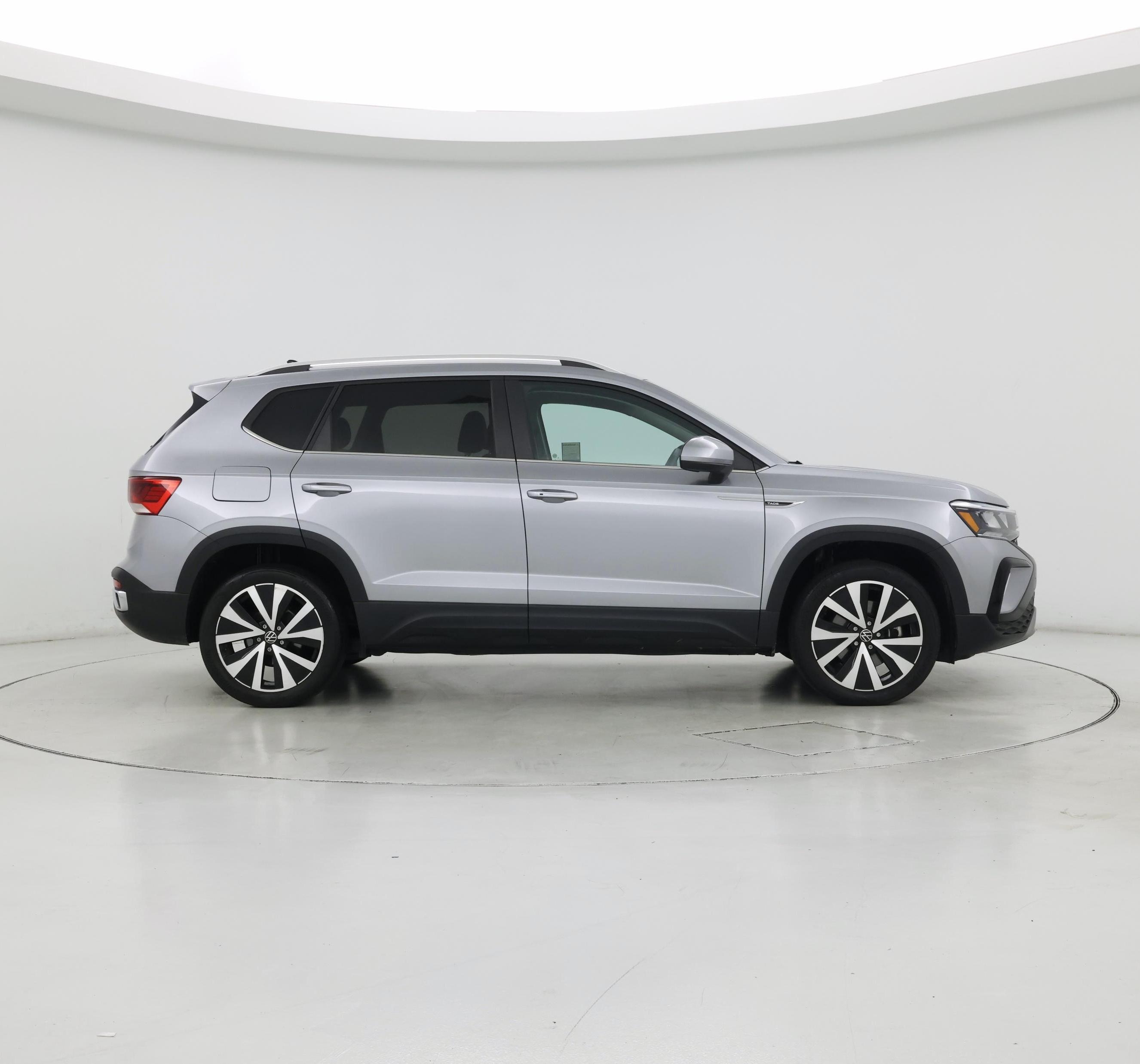 Thumbnail: 2022 Volkswagen Taos - 7