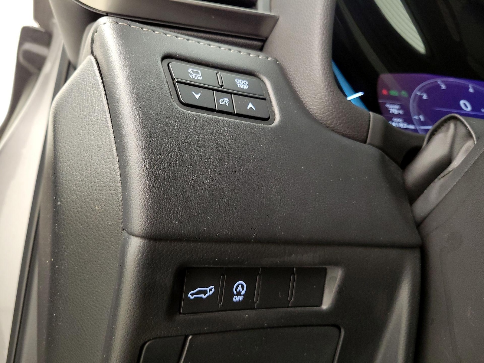 2023 Lexus LX Premium - Photo 14