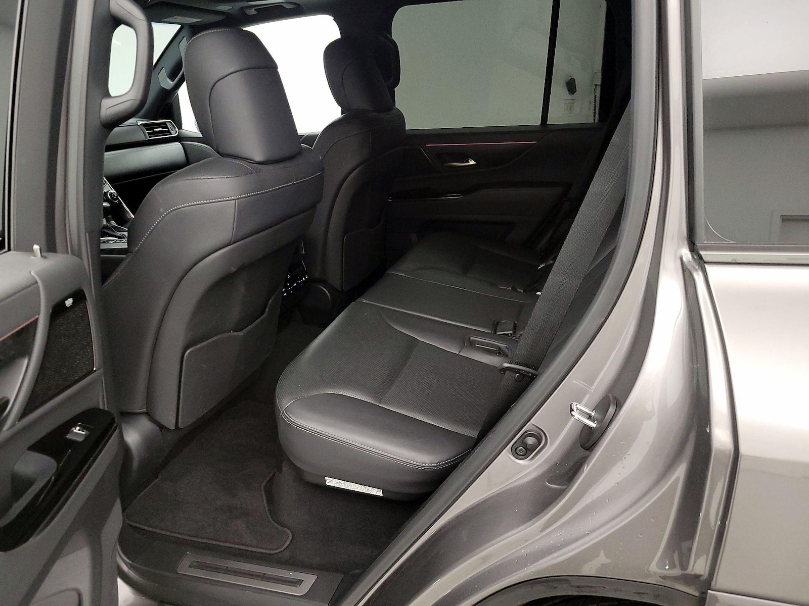 2023 Lexus LX Premium - Photo 22