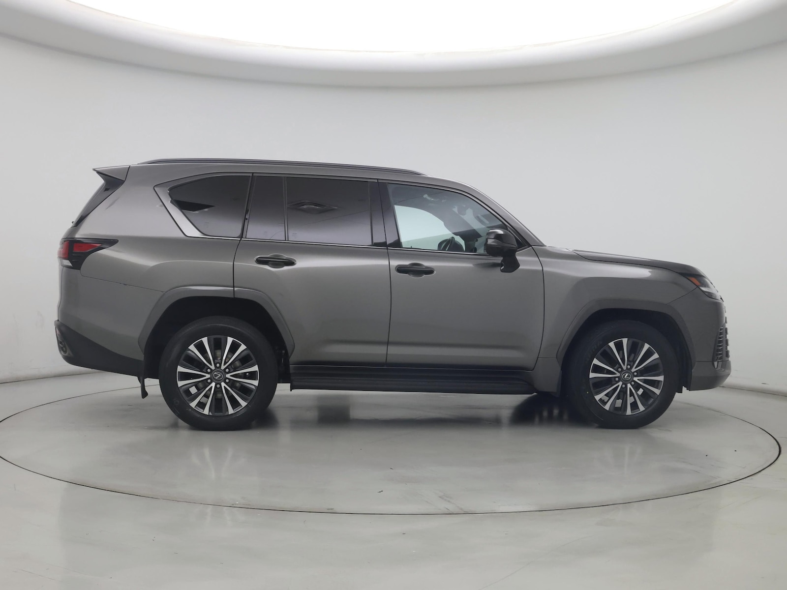 2023 Lexus LX Premium - Photo 8