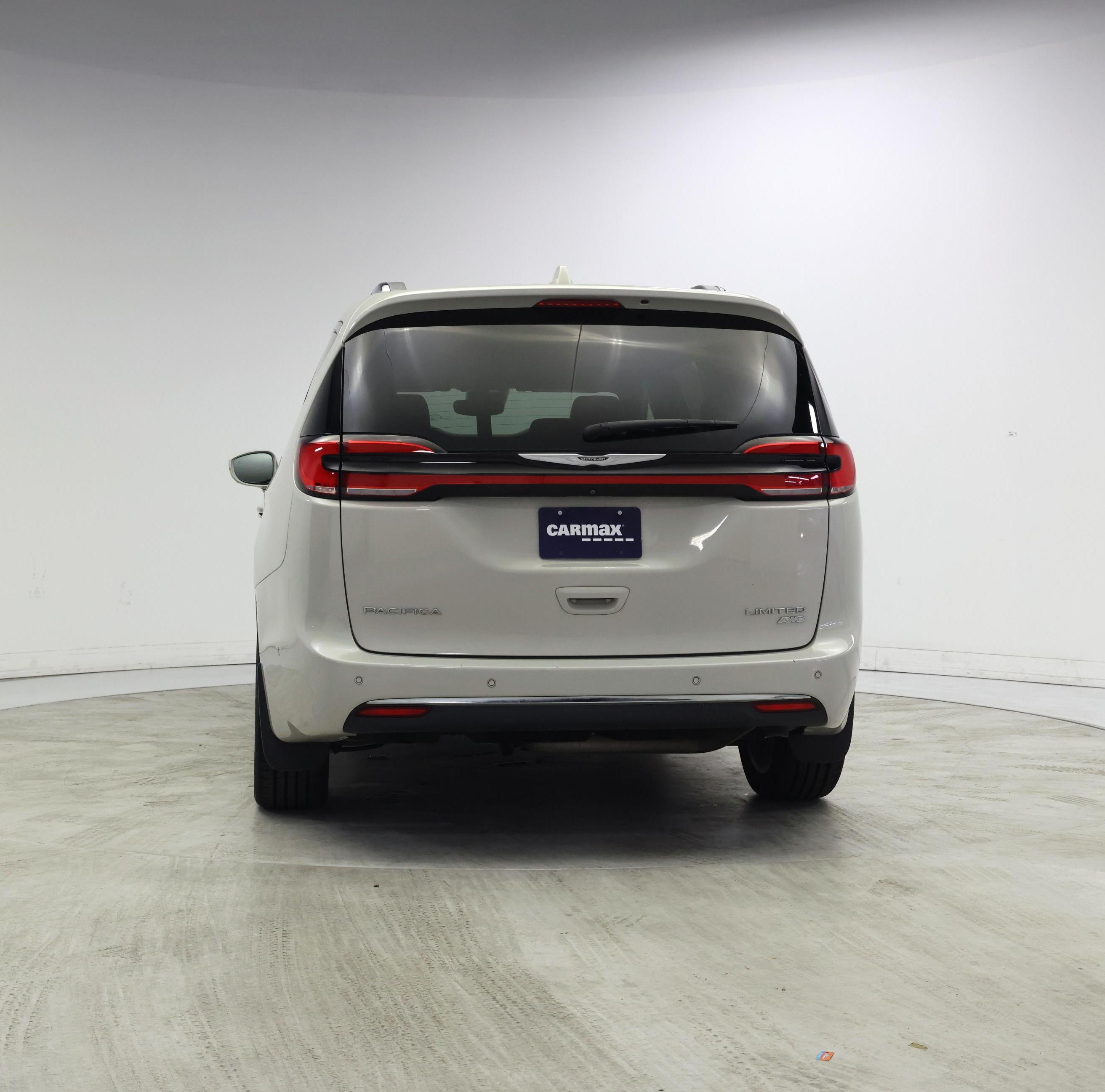 Thumbnail: 2021 Chrysler Pacifica - 6