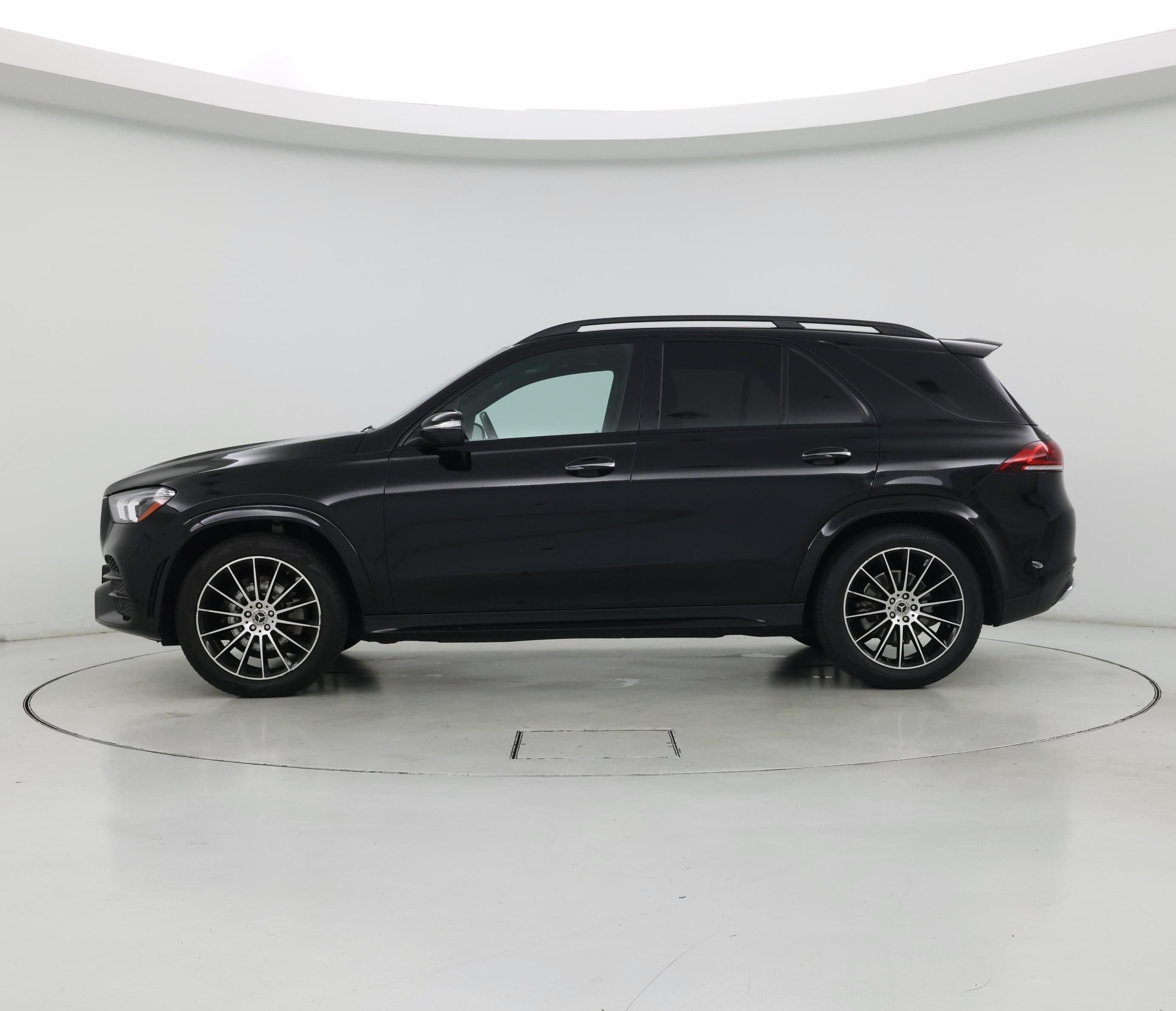 Thumbnail: 2023 Mercedes-Benz GLE - 3