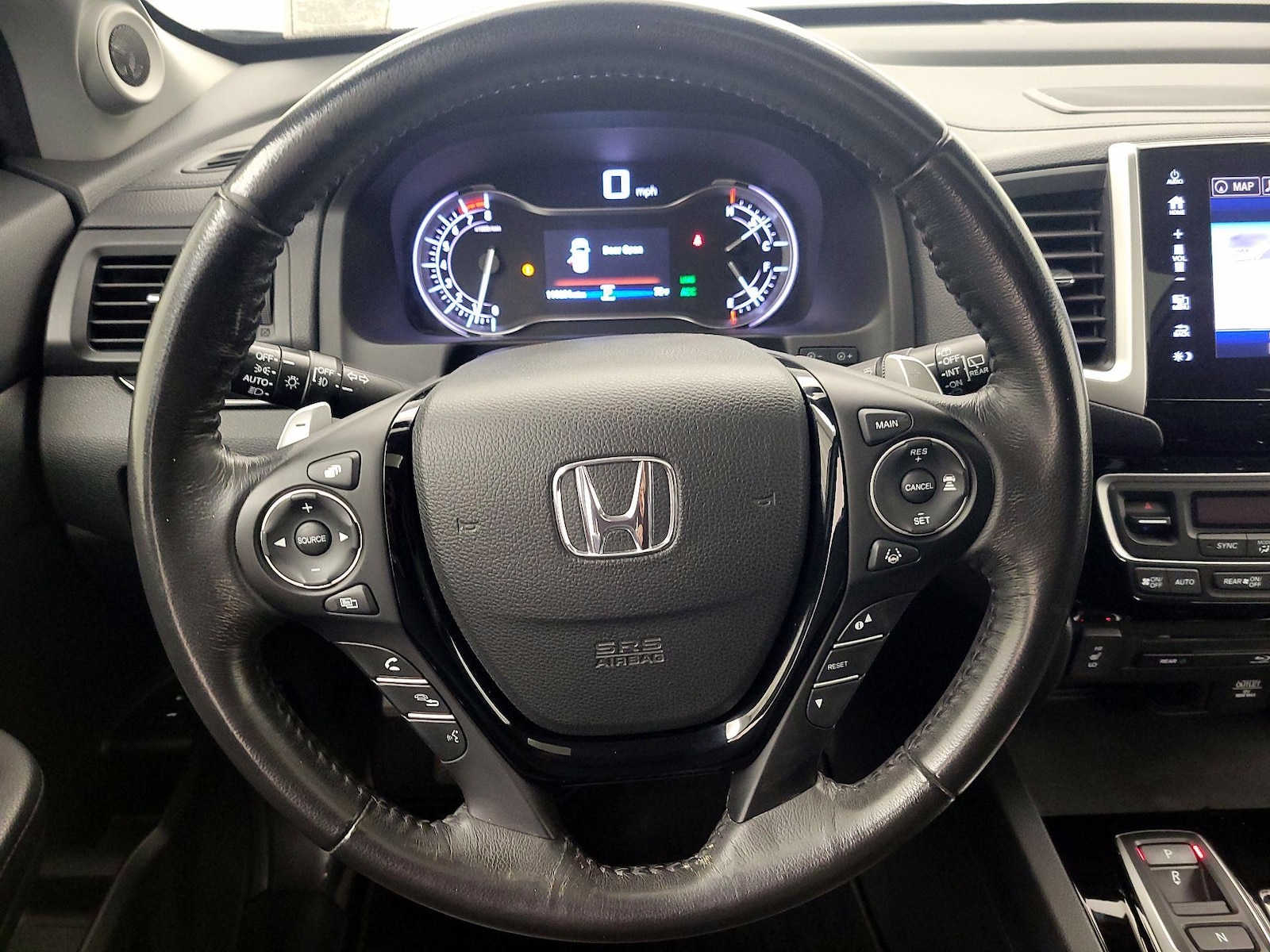 2017 Honda Pilot Touring - Photo 11