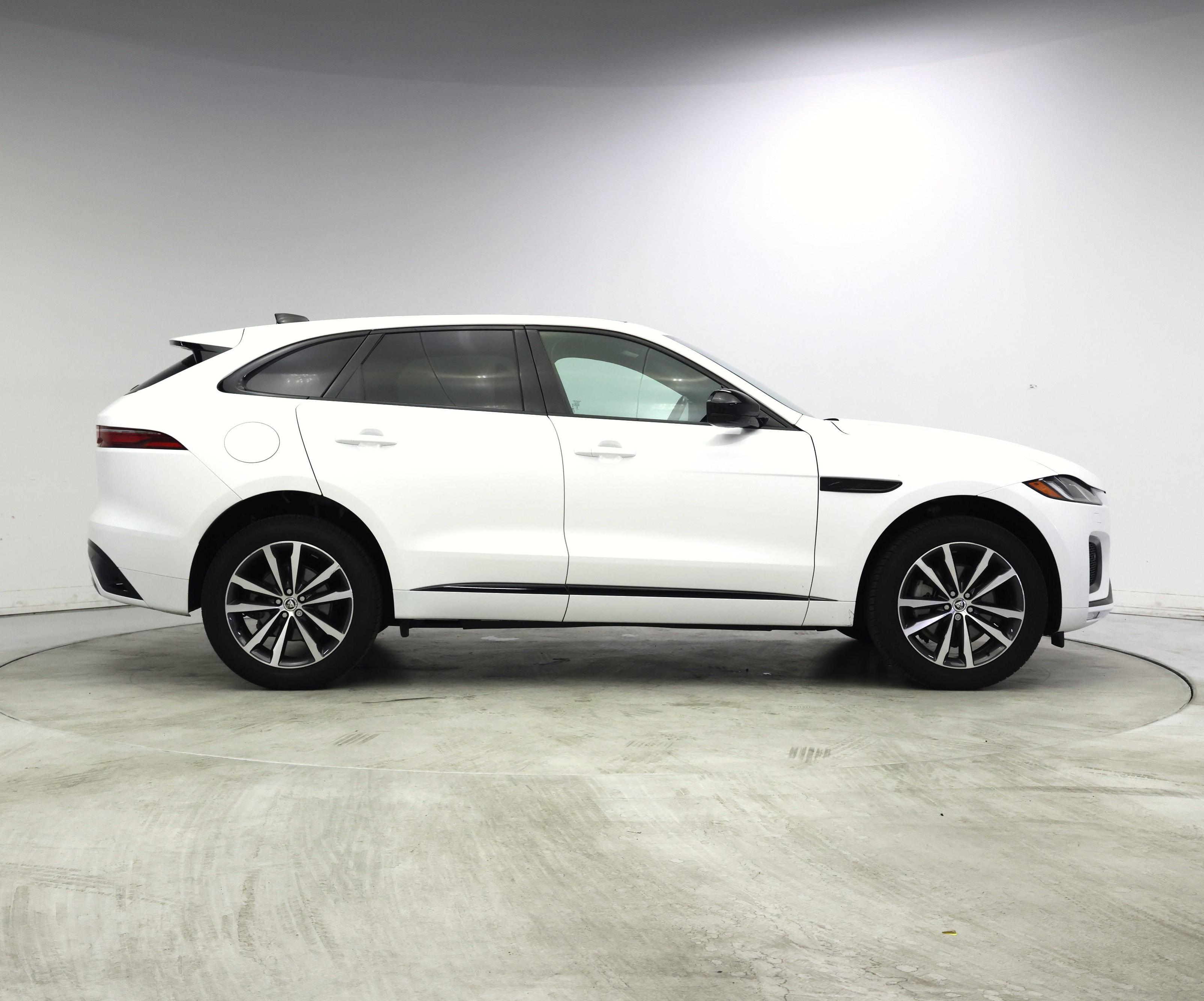 Thumbnail: 2025 Jaguar F-Pace - 7