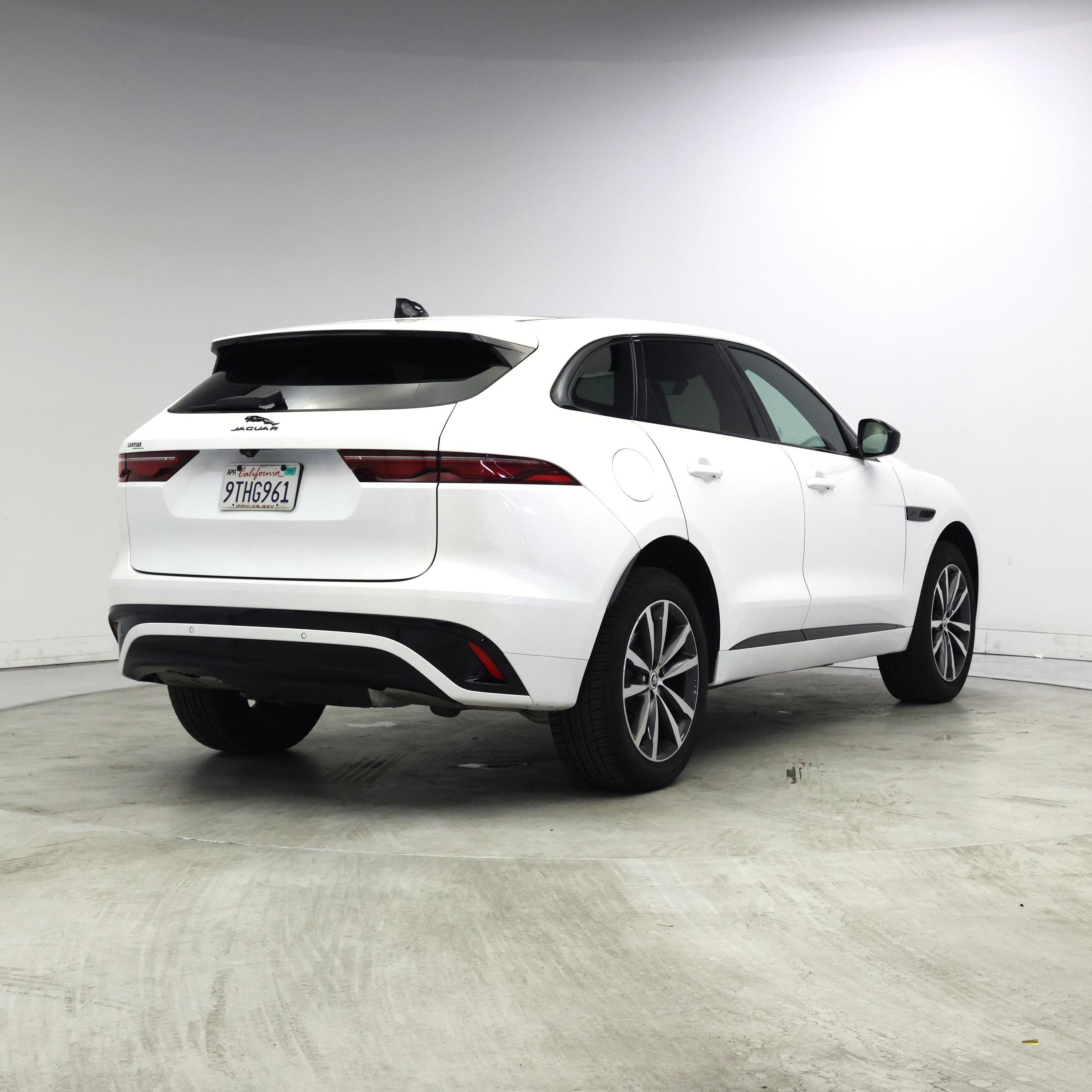 Thumbnail: 2025 Jaguar F-Pace - 8