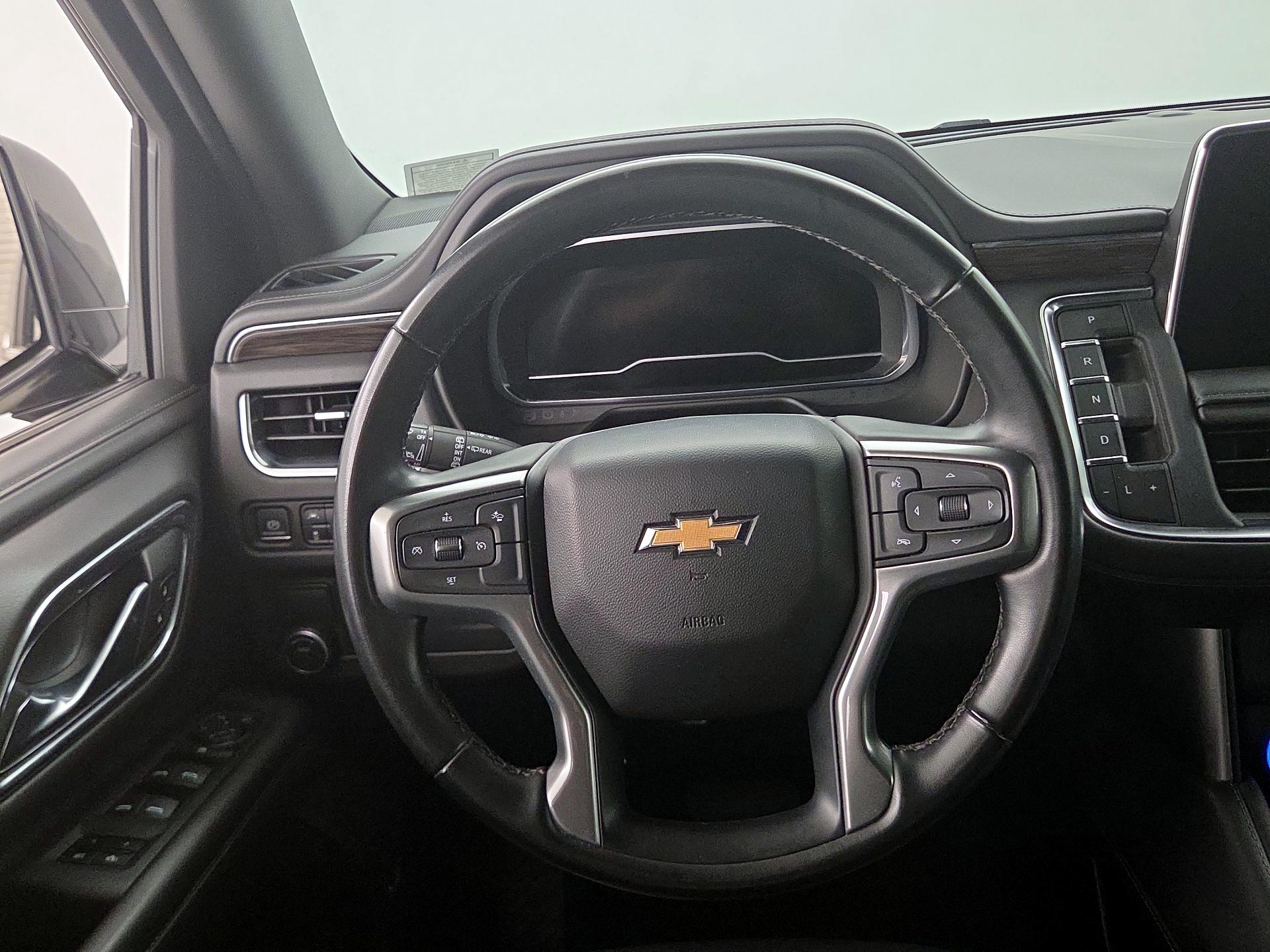 Thumbnail: 2023 Chevrolet Suburban - 10
